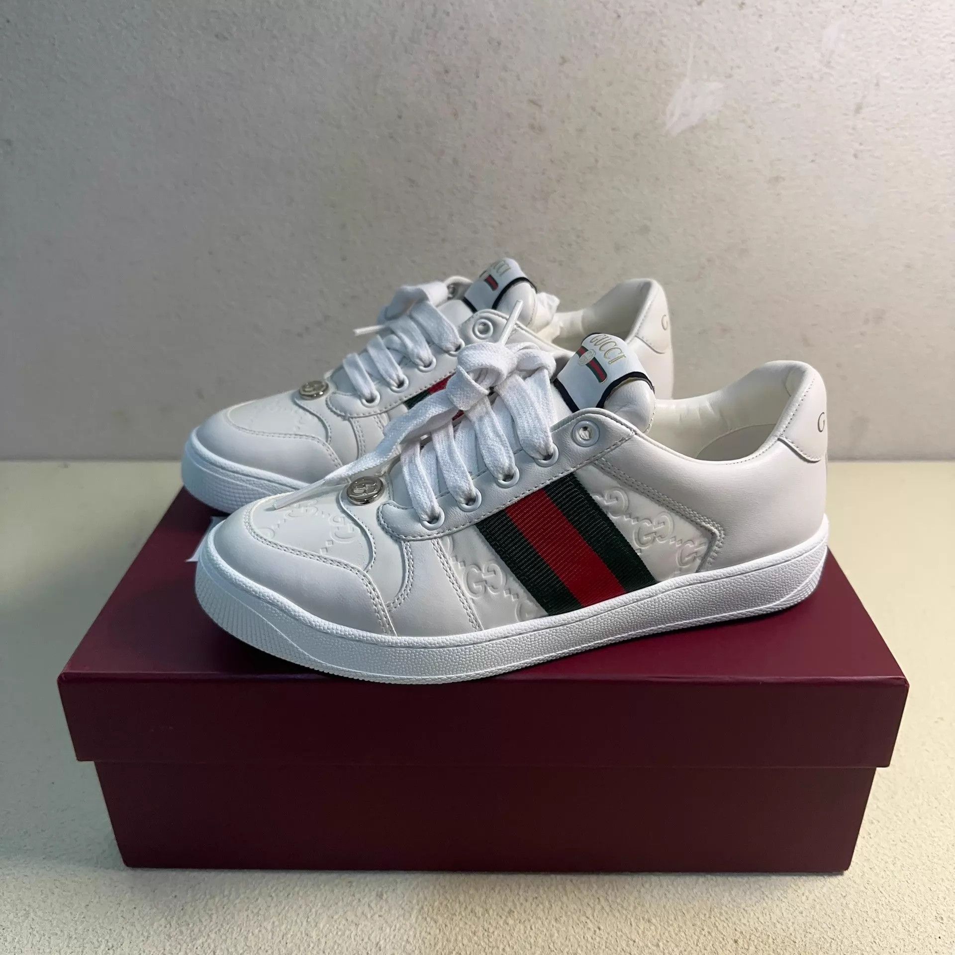 Gucci GUCCI Screener White Low Top Unisex Sneakers 36.5 Size US 6 / IT 36 - 1 Thumbnail