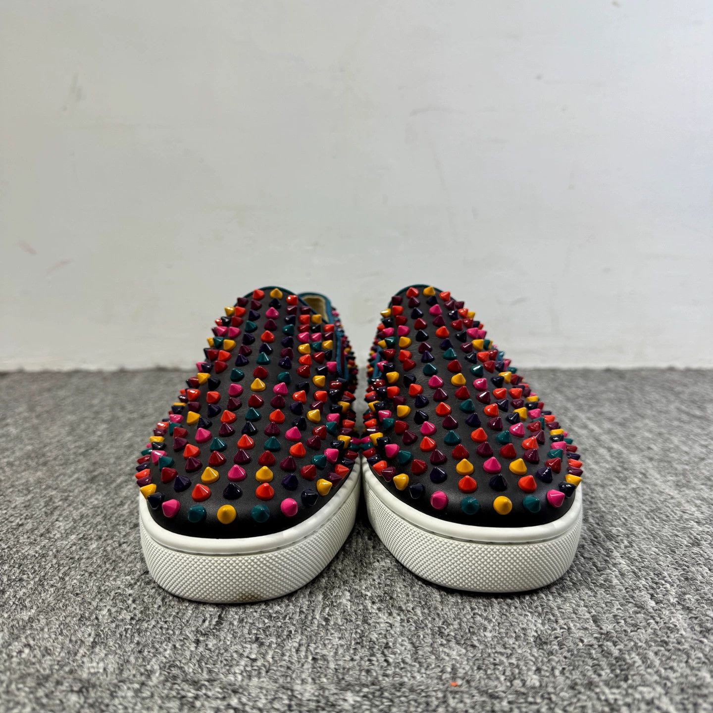 Christian Louboutin Christian Louboutin Rainbow Studs 40 Trainers NWT Size US 7 / EU 40 - 2 Thumbnail