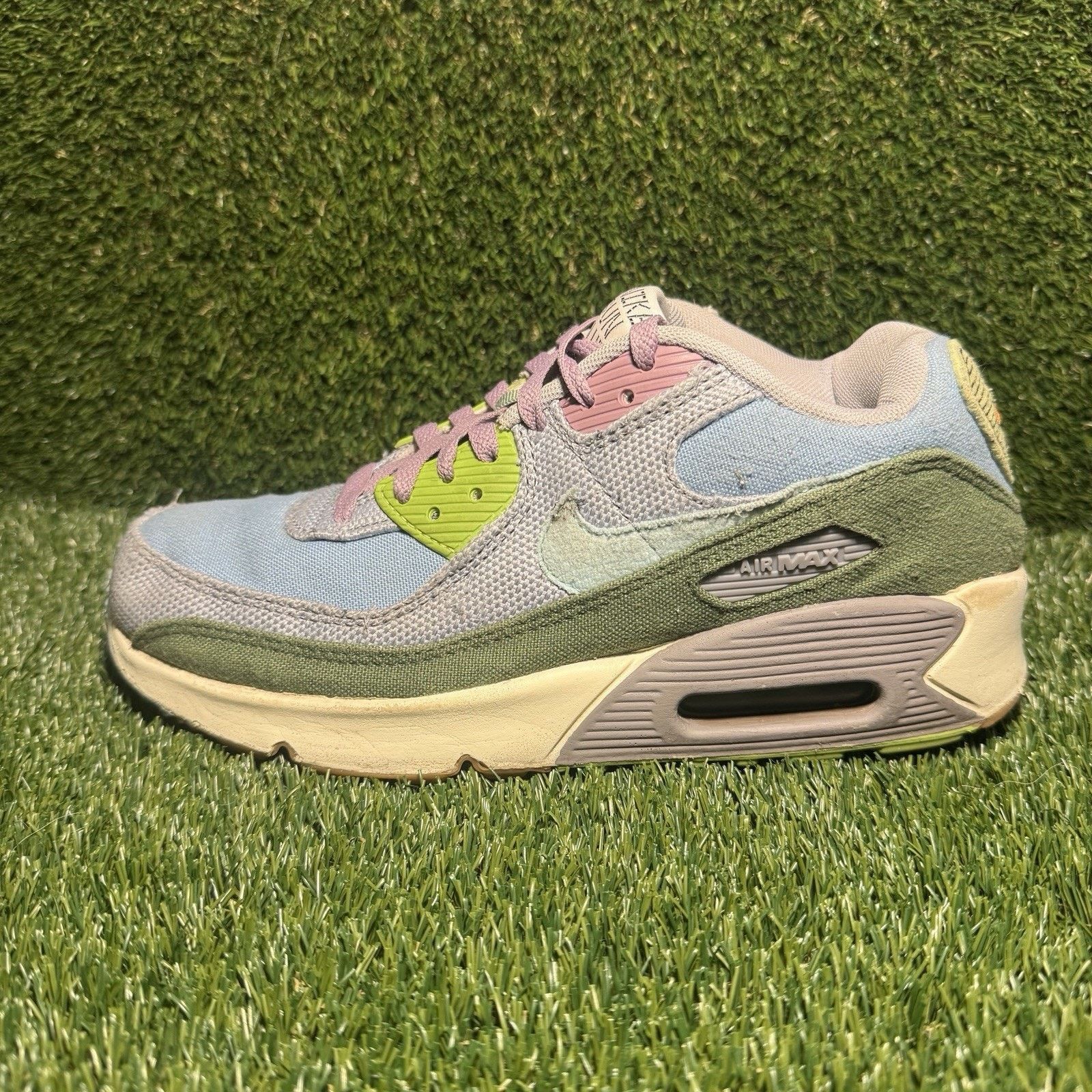 Nike Size 7 (GS) - Nike Air Max 90 SE Low Sun Club Blue Treeline Size US 7 / EU 40 - 1 Thumbnail