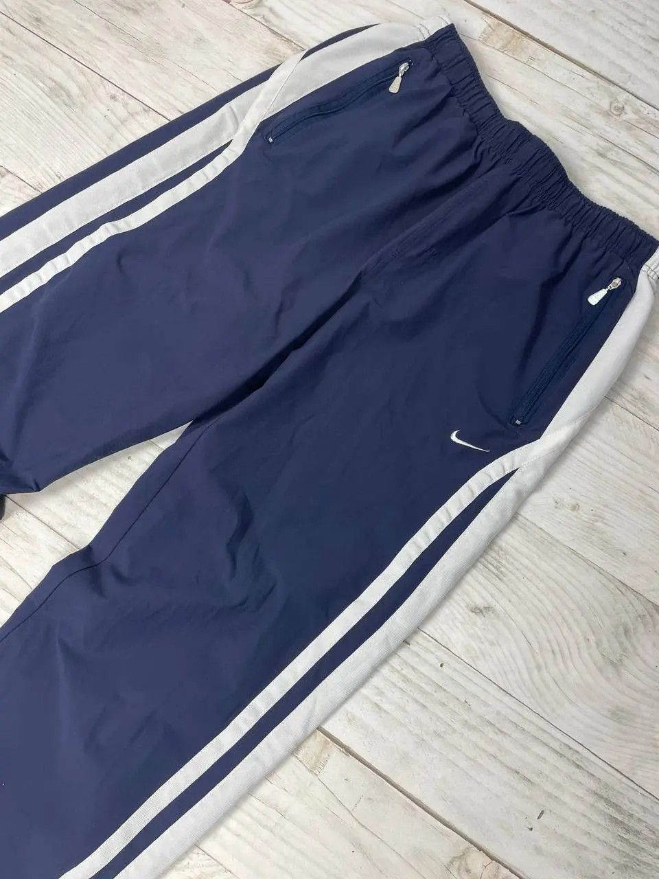 Nike Vintage Nike Track Pants 00s Striped Swoosh Nylon Y2K Size US 32 / EU 48 - 3 Thumbnail