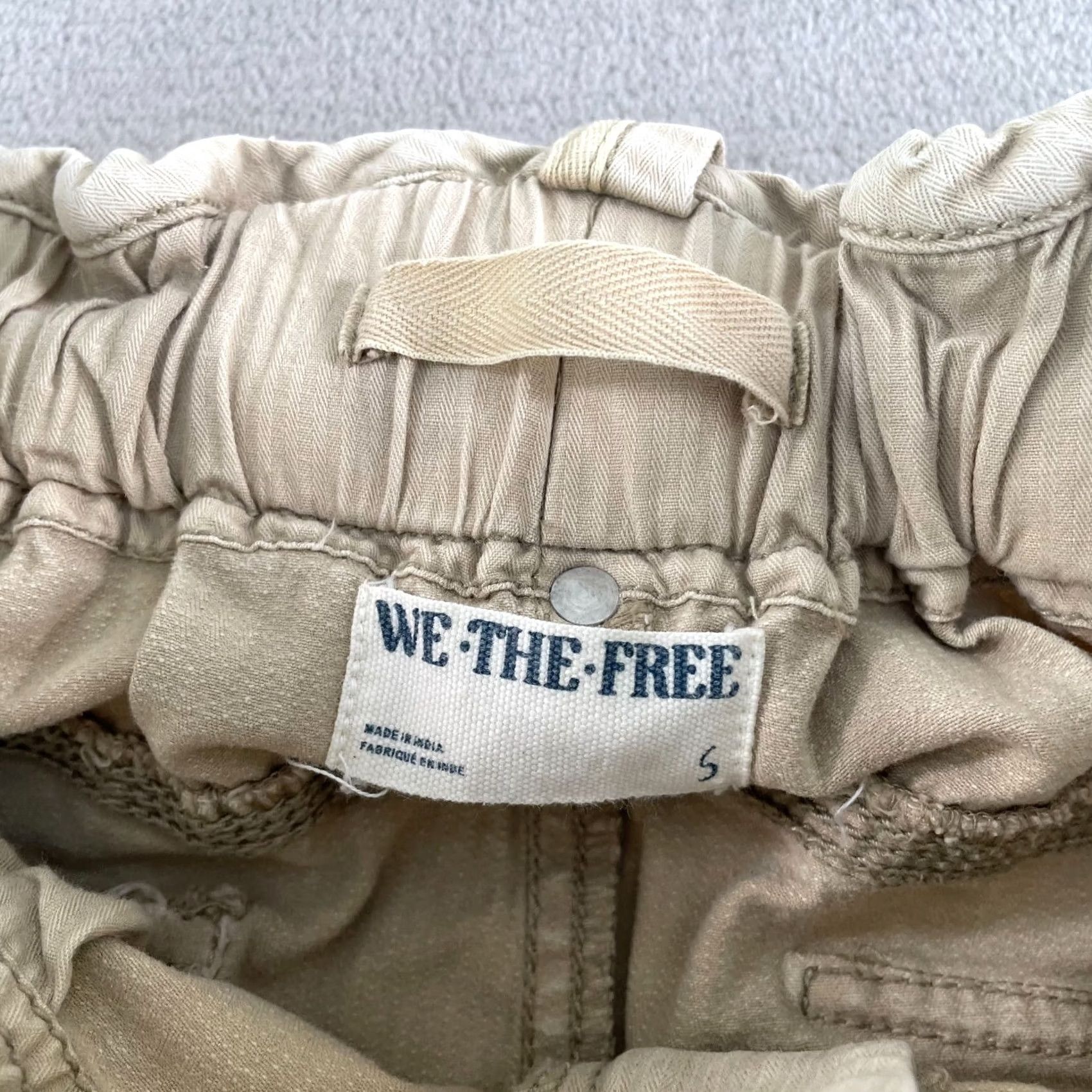 Free People Free People Can't Compare Slouch Cargo Pants Women Small Beige Paratrooper Pants Women's Small Beige Cargo Slouch Paratrooper Size 28" / US 6 / IT 42 - 3 Thumbnail
