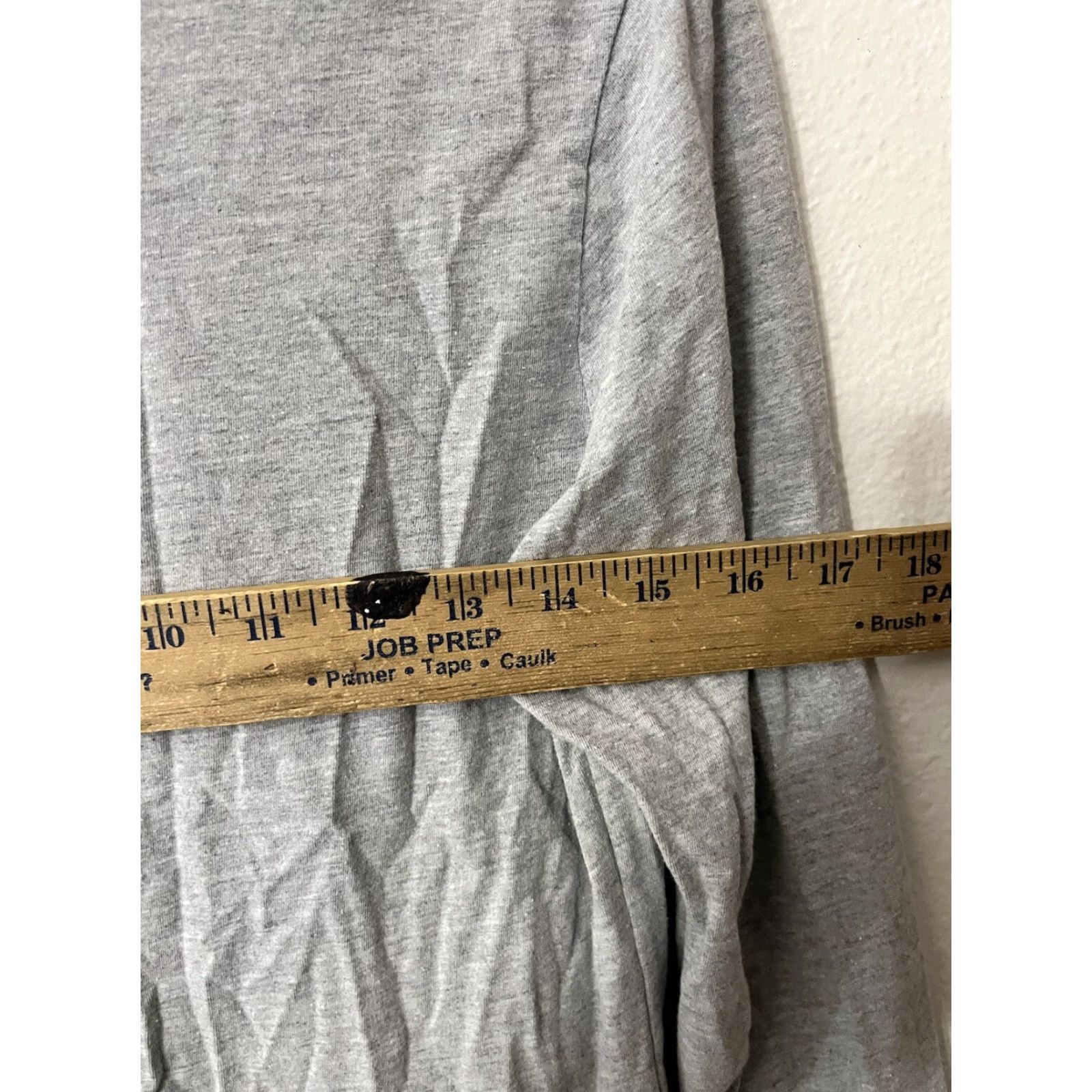 Vintage Fanatics T-Shirt Womens Medium V-Neck LONG SLEEVE Sienna Saints Gray ID: Fanatics Sienna Saints LONG SLEEVE V Neck T SHIRT WOMENS Medium V-NECK GRAY Size M / US 6-8 / IT 42-44 - 6 Thumbnail
