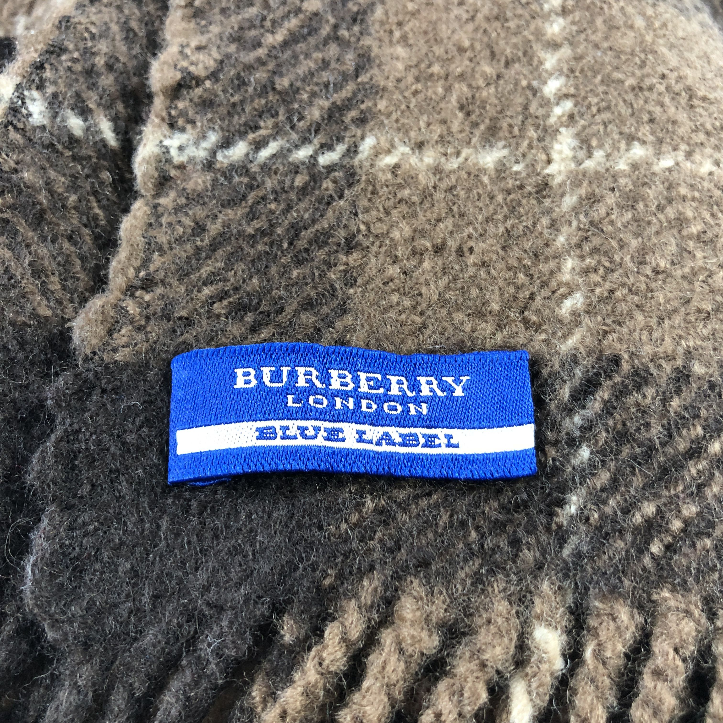 Burberry Burberrys Nova Check Brown Wool Scarf Muffler V2844 Size ONE SIZE - 7 Thumbnail