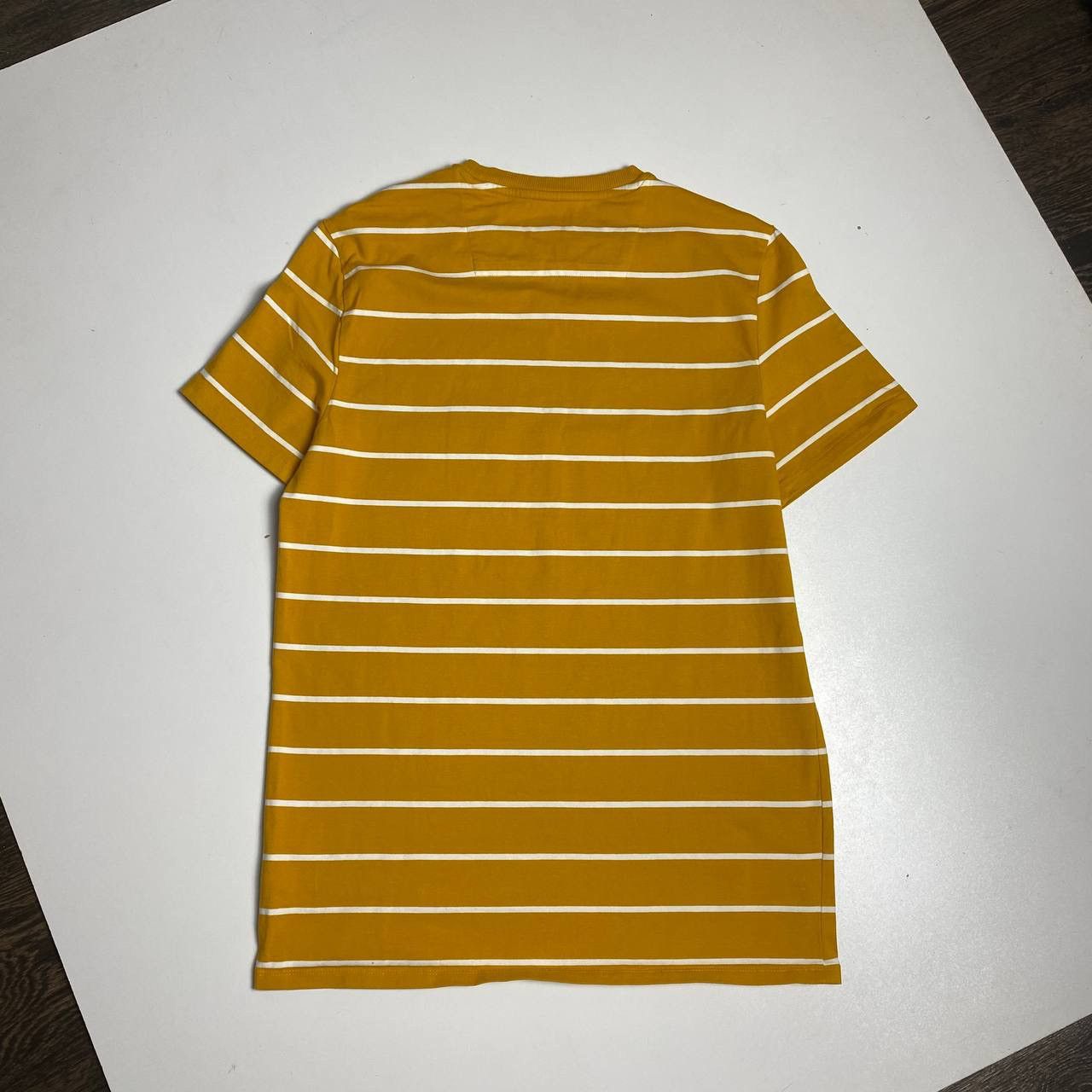 Guess Guess T-shirt Size:XS Size US XS / EU 42 / 0 - 2 Thumbnail