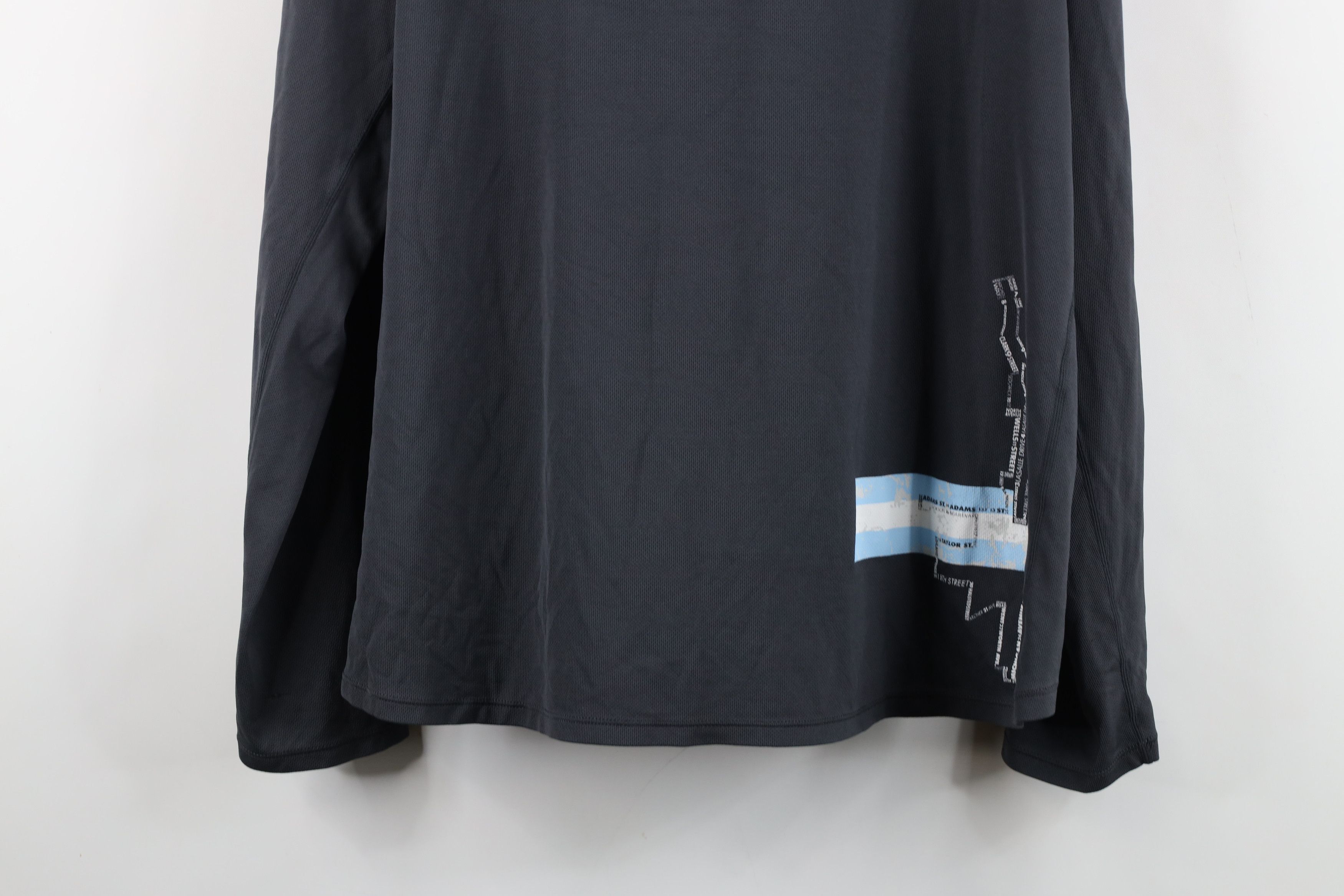 Nike Y2K Nike Chicago Marathon Center Swoosh Long Sleeve T-Shirt Size US XXL / EU 58 / 5 - 16 Thumbnail