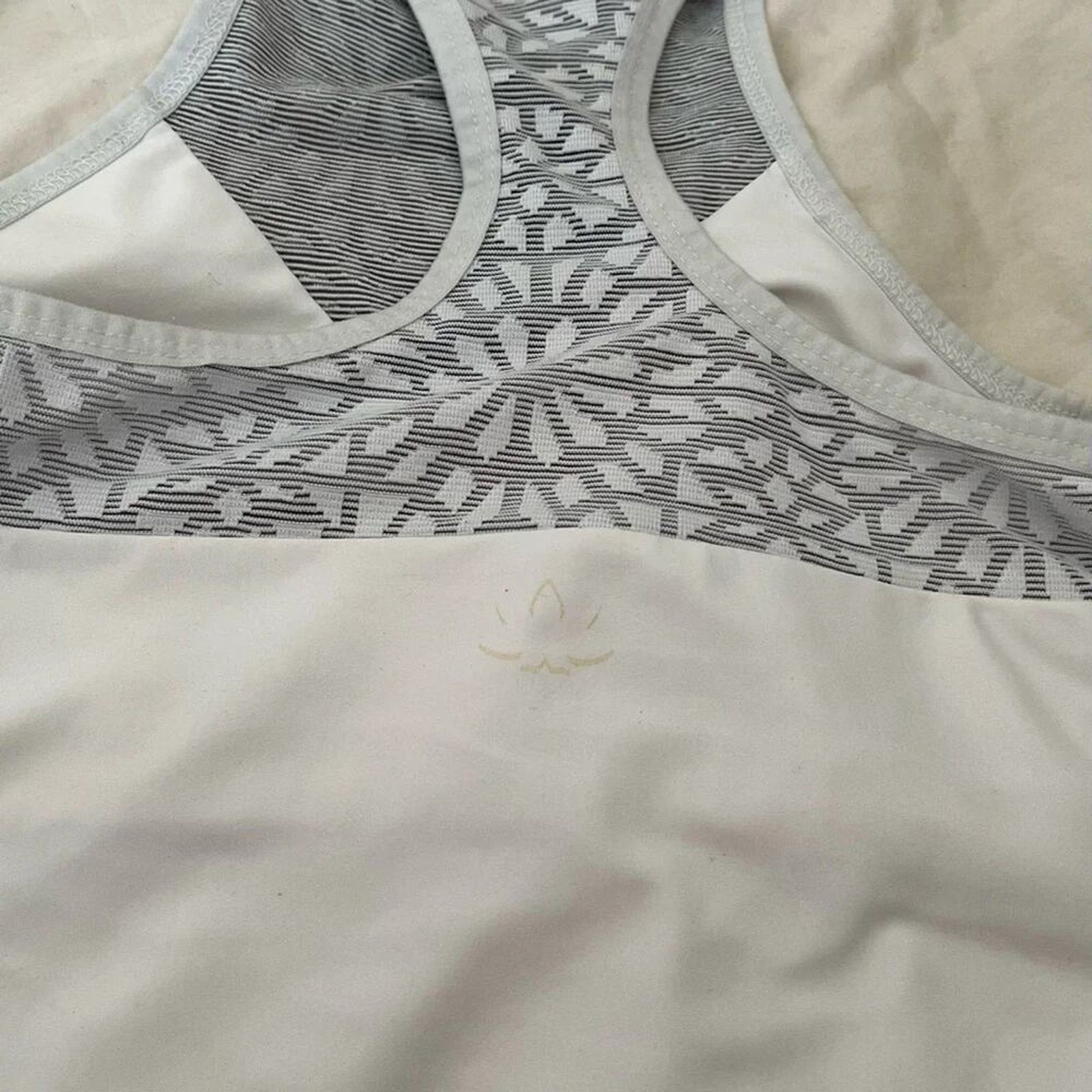 Beyond Yoga Beyond Yoga racer back top, size XS Size XS / US 0-2 / IT 36-38 - 2 Thumbnail