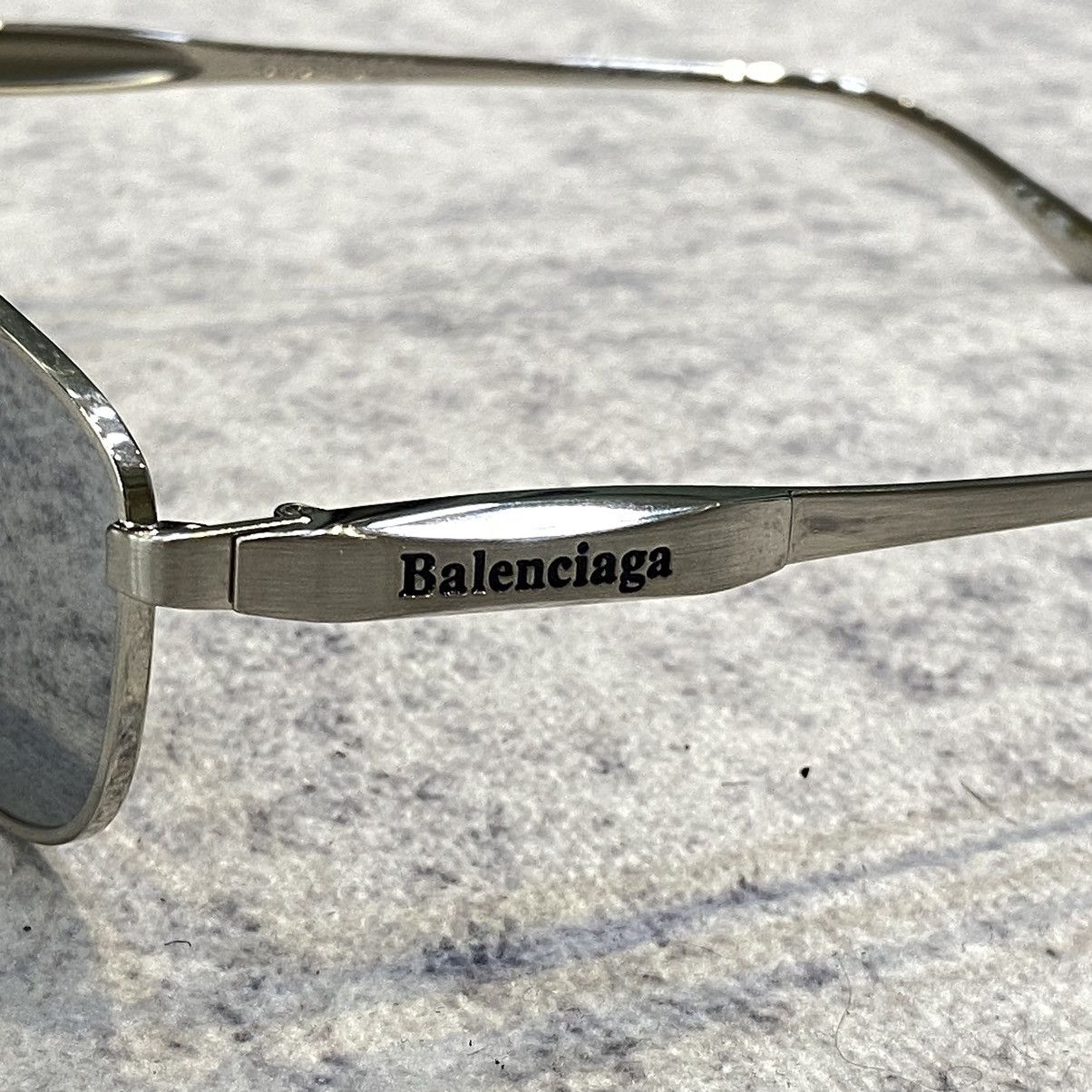Balenciaga BALENCIAGA BB0357SA 002 Sunglasses Size ONE SIZE - 4 Thumbnail