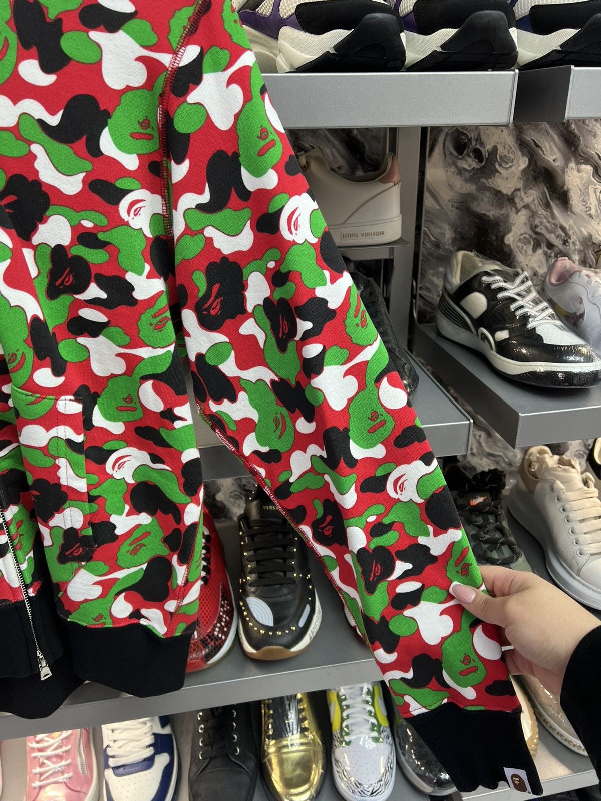 Bape Bape Shark Fullzip Hoodie Size US S / EU 44-46 / 1 - 4 Thumbnail