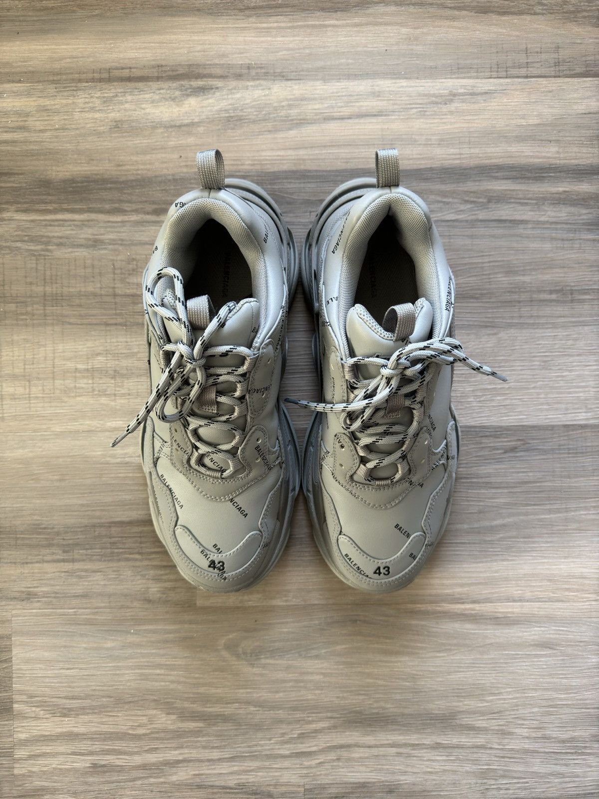 Balenciaga Gray Men’s Balenciaga Tripple S Logo Size US 10 / EU 43 - 7 Thumbnail