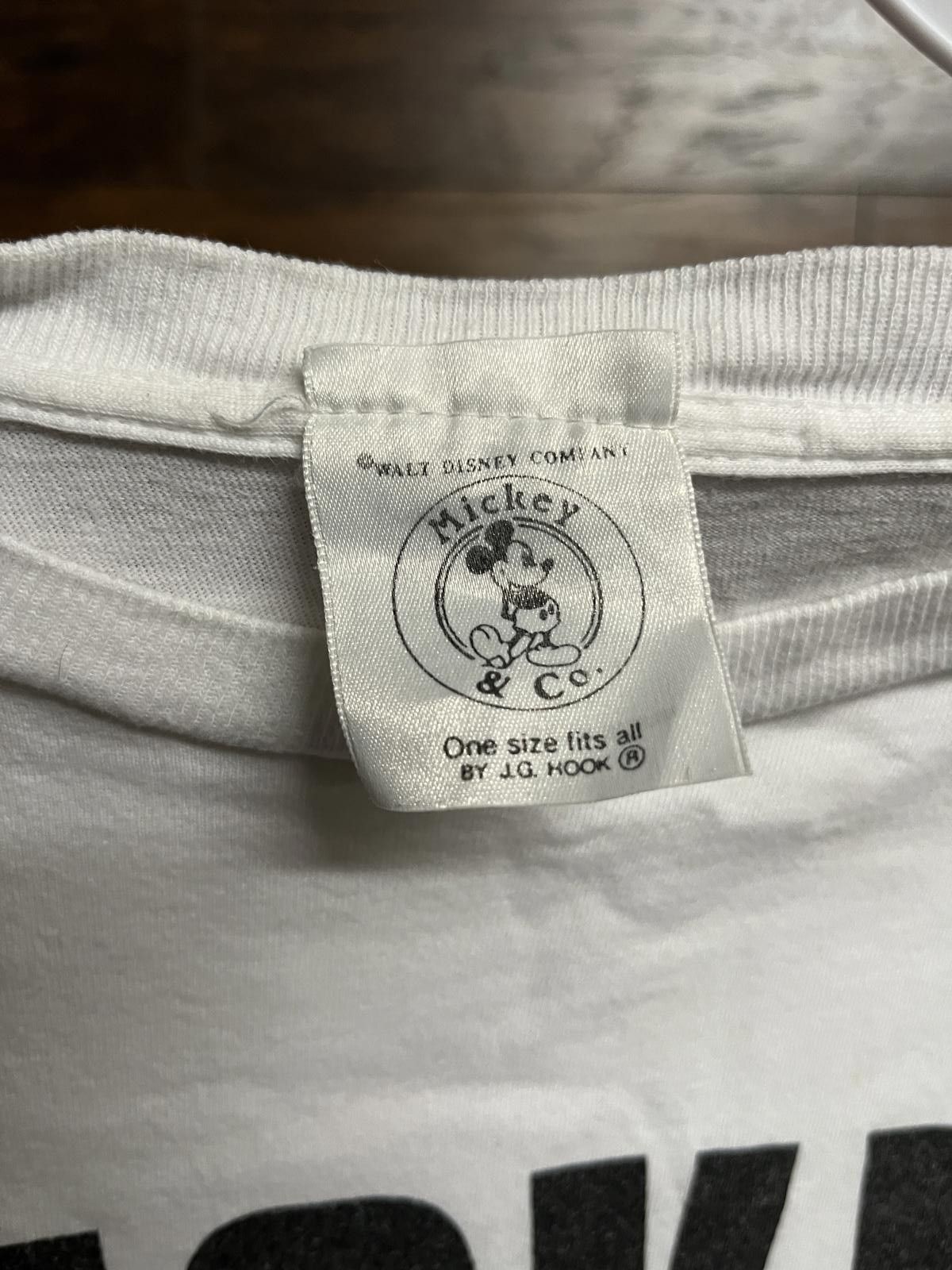 Mickey Mouse VTG Mickey Mouse T-shirt Official Clothing Line Made in USA Size US M / EU 48-50 / 2 - 2 Thumbnail