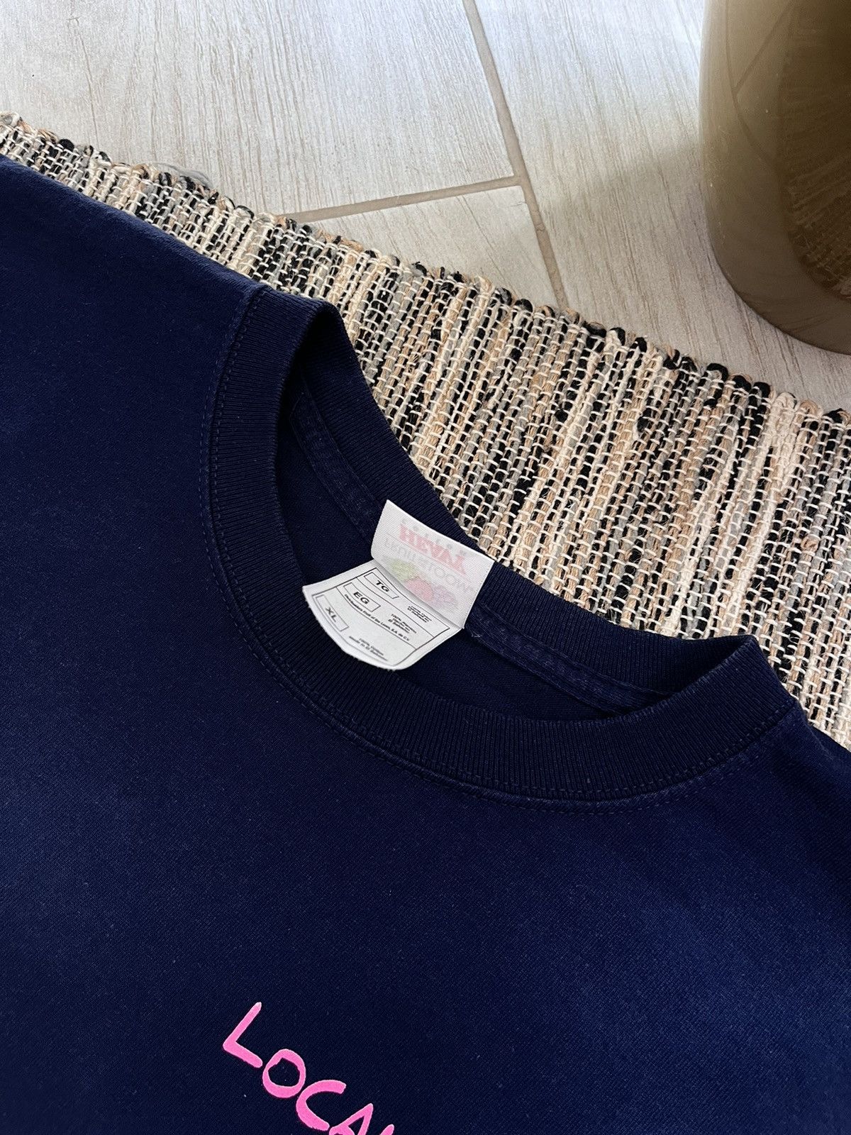 Fruit Of The Loom × Vintage Vintage Local Crew T-Shirt cindys world tour size XL Size US XL / EU 56 / 4 - 10 Thumbnail