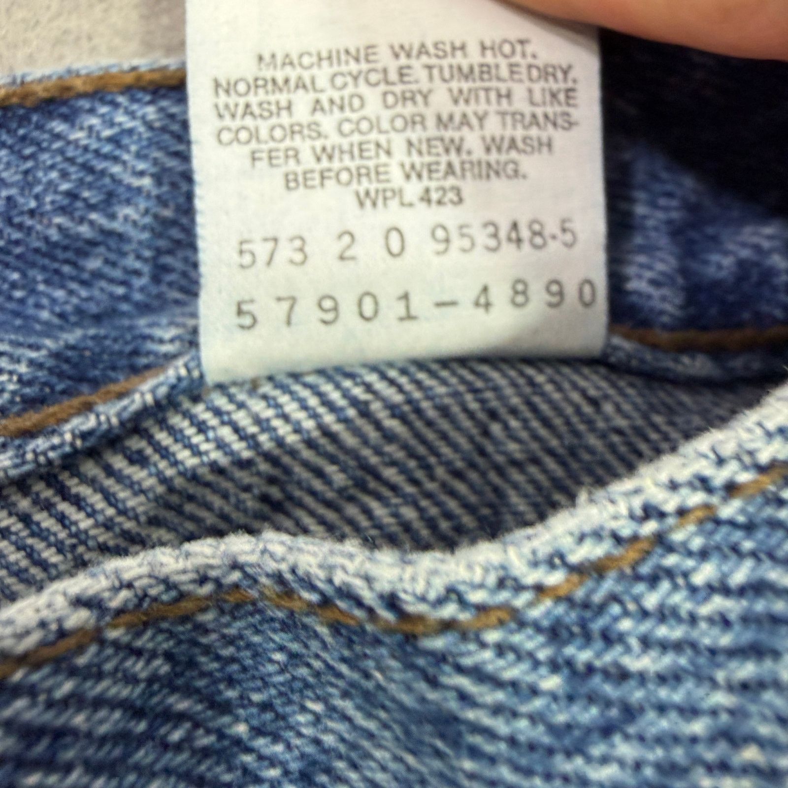 Vintage Vintage Levis 900 Jeans Women's 7 (26x31) Blue Mom High Rise Size 26" / US 2 / IT 38 - 4 Thumbnail