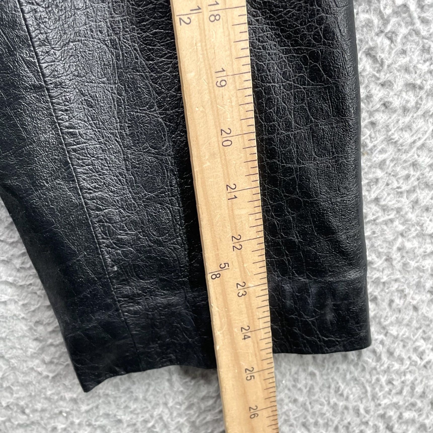 Vintage VINTAGE Worthington Leather Jacket Women XL Black Button Up 70s Moto Chic Office Jacket Size XL / US 12-14 / IT 48-50 - 6 Thumbnail