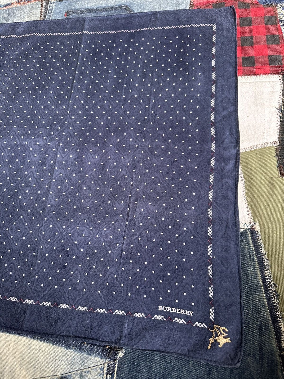 Vintage Vintage Burberry Handkerchief/ Neckerchief/ Bandana Size ONE SIZE - 17 Thumbnail