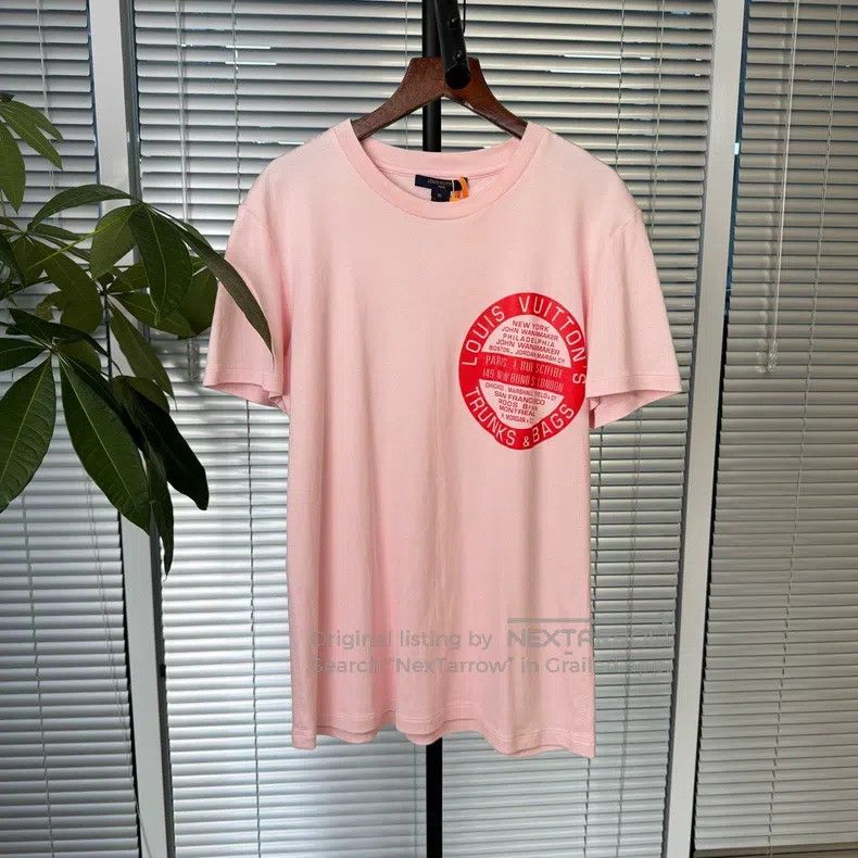Louis Vuitton Louis Vuitton Pink logo short sleeves Size US XL / EU 56 / 4 - 1 Thumbnail