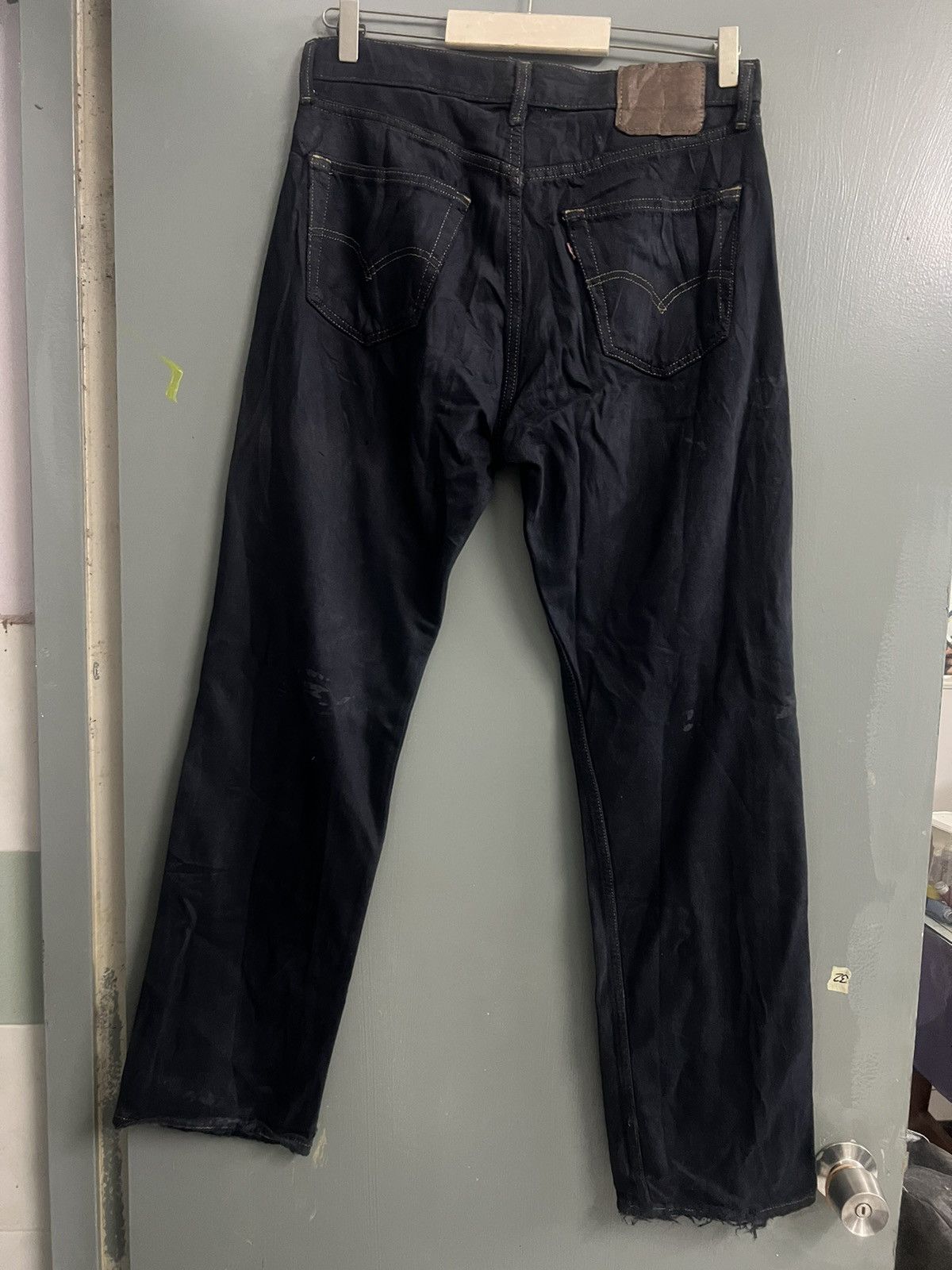 If Six Was Nine × Levi's × Vintage THRASHED LEVIS 501 RIPPED DISTRESSED DENIM PANT Size US 32 / EU 48 - 10 Thumbnail