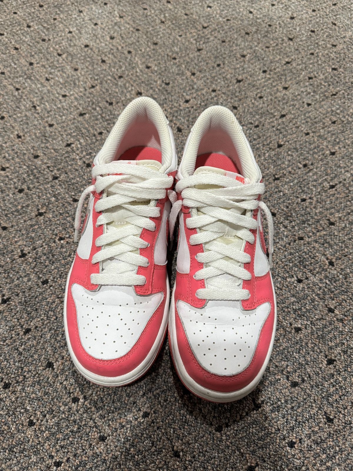 Nike Nike Dunk Low Pink White Size 5.5Y Women’s 7 Size US 7 / IT 37 - 4 Thumbnail