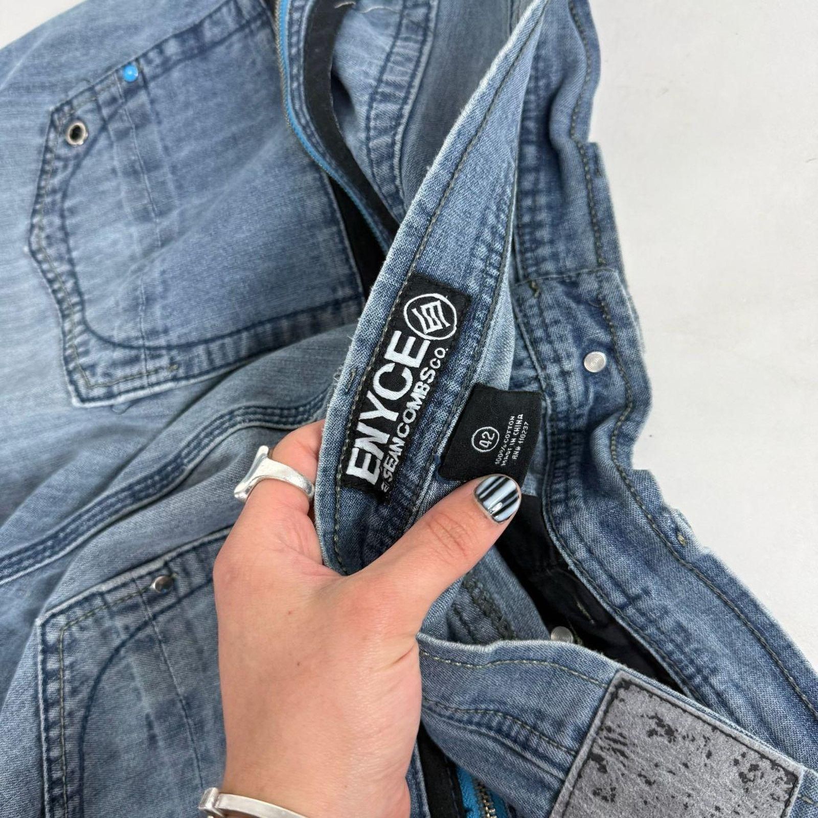 Enyce × Japanese Brand × Vintage Vintage y2k rare zippered enyce skater archive baggy jeans Size US 40 / EU 56 - 6 Thumbnail