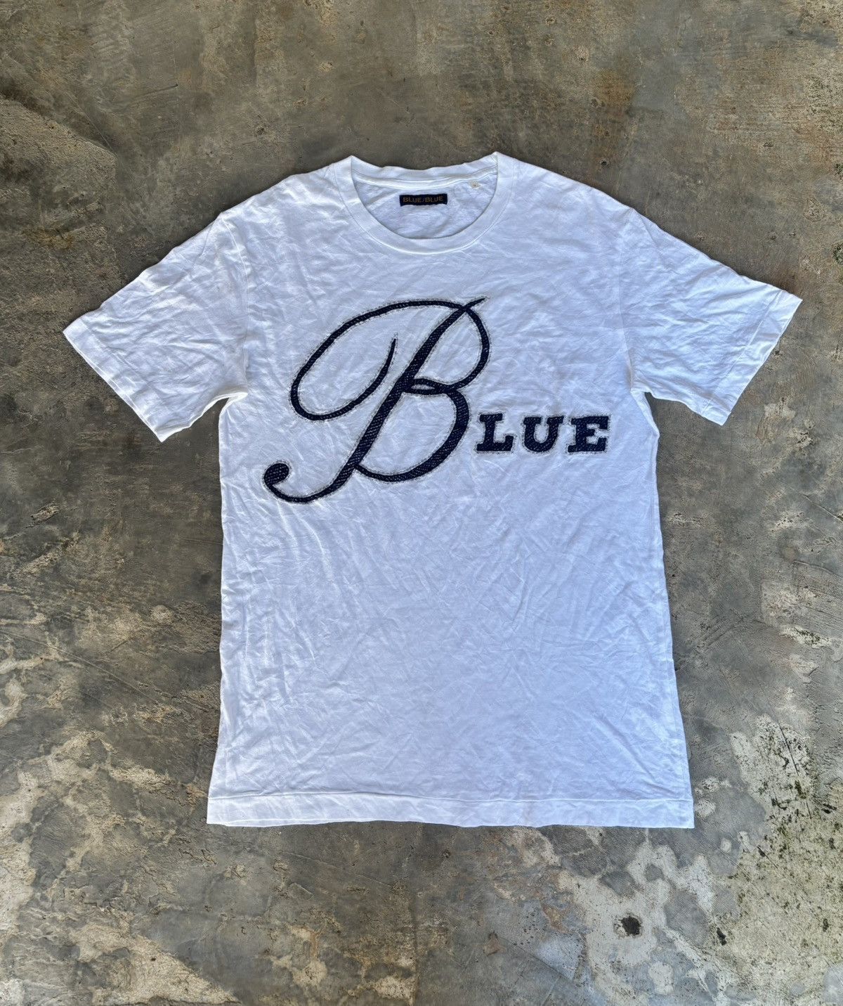 Blue Blue Japan Blue/Blue Japan Logo Tshirt Size US M / EU 48-50 / 2 - 1 Thumbnail