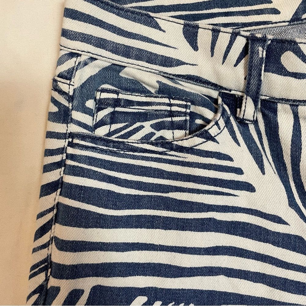 J.McLaughlin NWT New $178 J. McLaughlin Jaycie Willow Lake Straight Fit Size 25" / US 0 / IT 36 - 5 Thumbnail