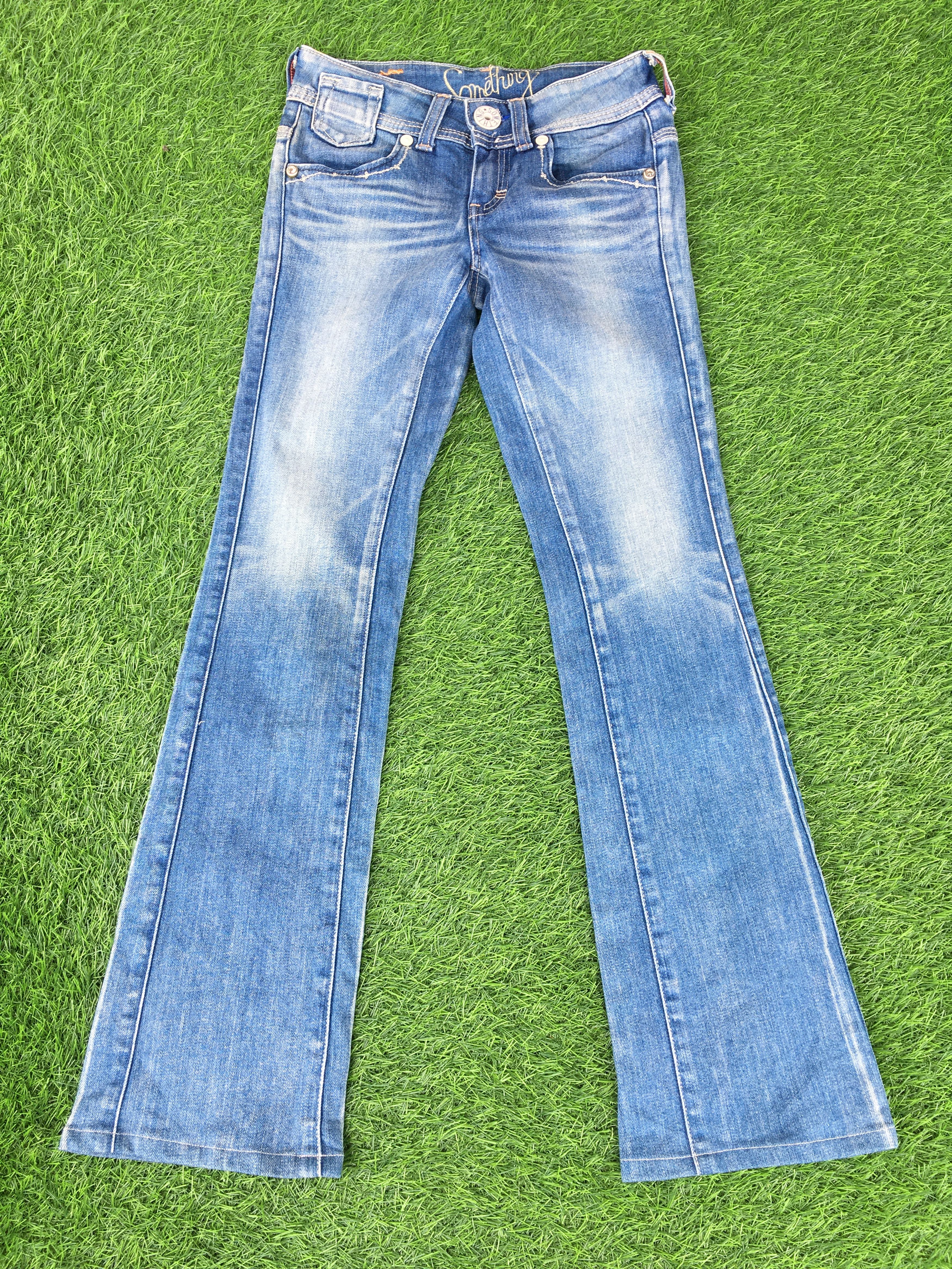 Japanese Low Rise Bootcut Jeans D-1062