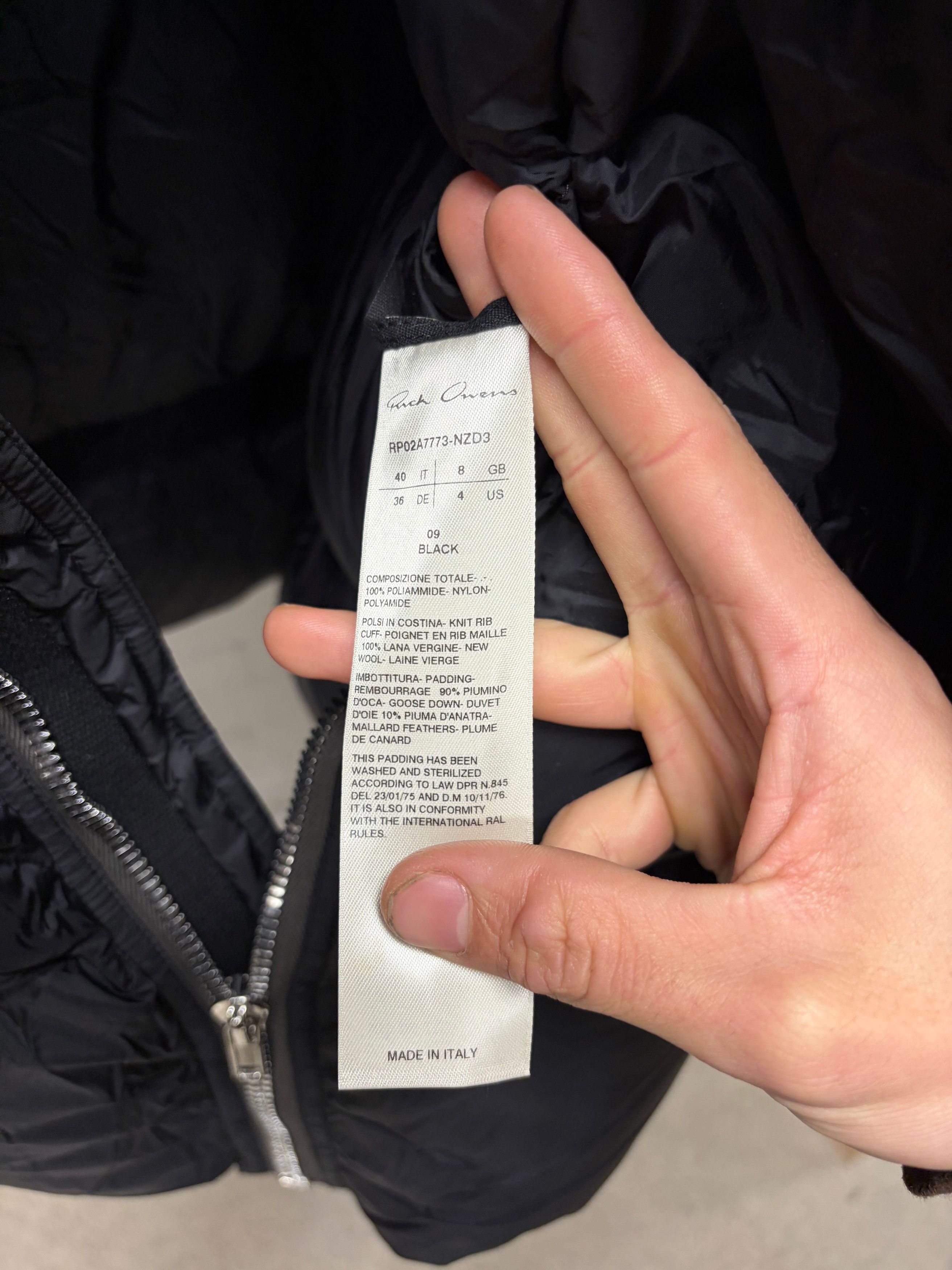 Rick Owens AW2021 Rick Owens ‘Gethsemane’ Funnel ‘Scarf Collar’ Cropped Down Filled Jacket Size US M / EU 48-50 / 2 - 5 Thumbnail