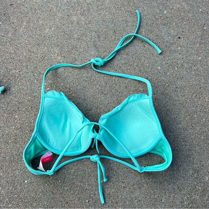 Victorias Secret Victorias Secret 34b Teal Underwire Ruffle Bikini