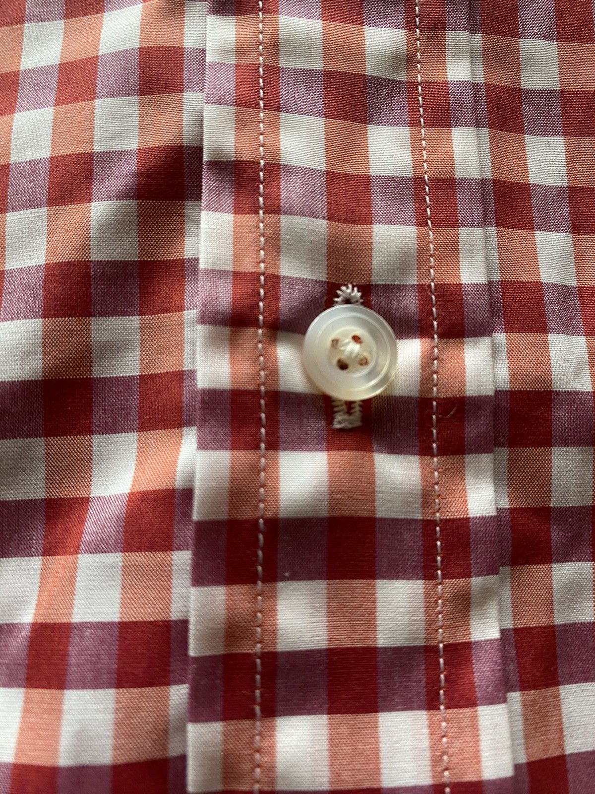 Tom Ford Tom Ford strawberry gingham check shirt 17 43e NWOT Size US L / EU 52-54 / 3 - 7 Thumbnail