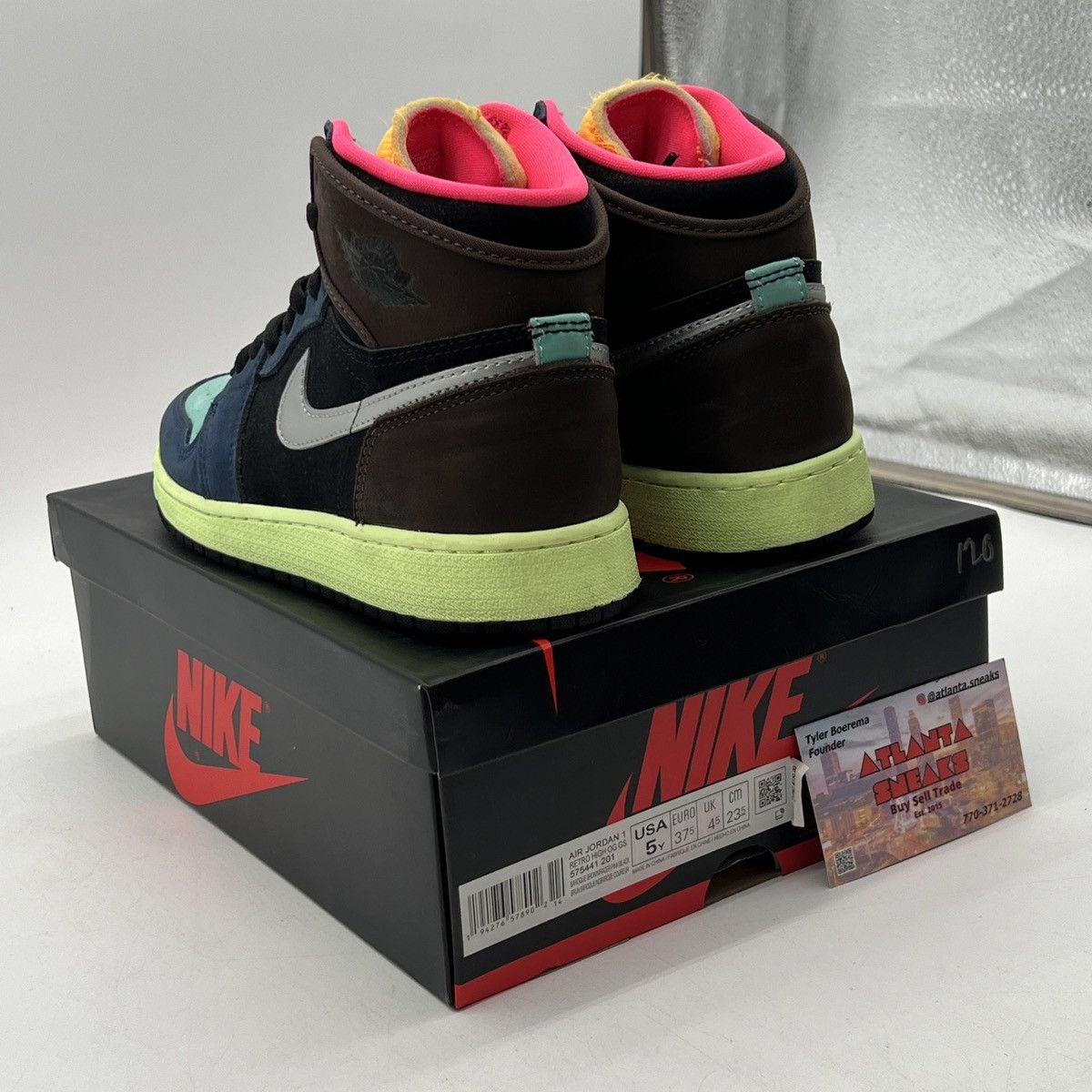 Nike Air Jordan 1 high Tokyo bio hack Size US 5 / EU 37 - 4 Thumbnail