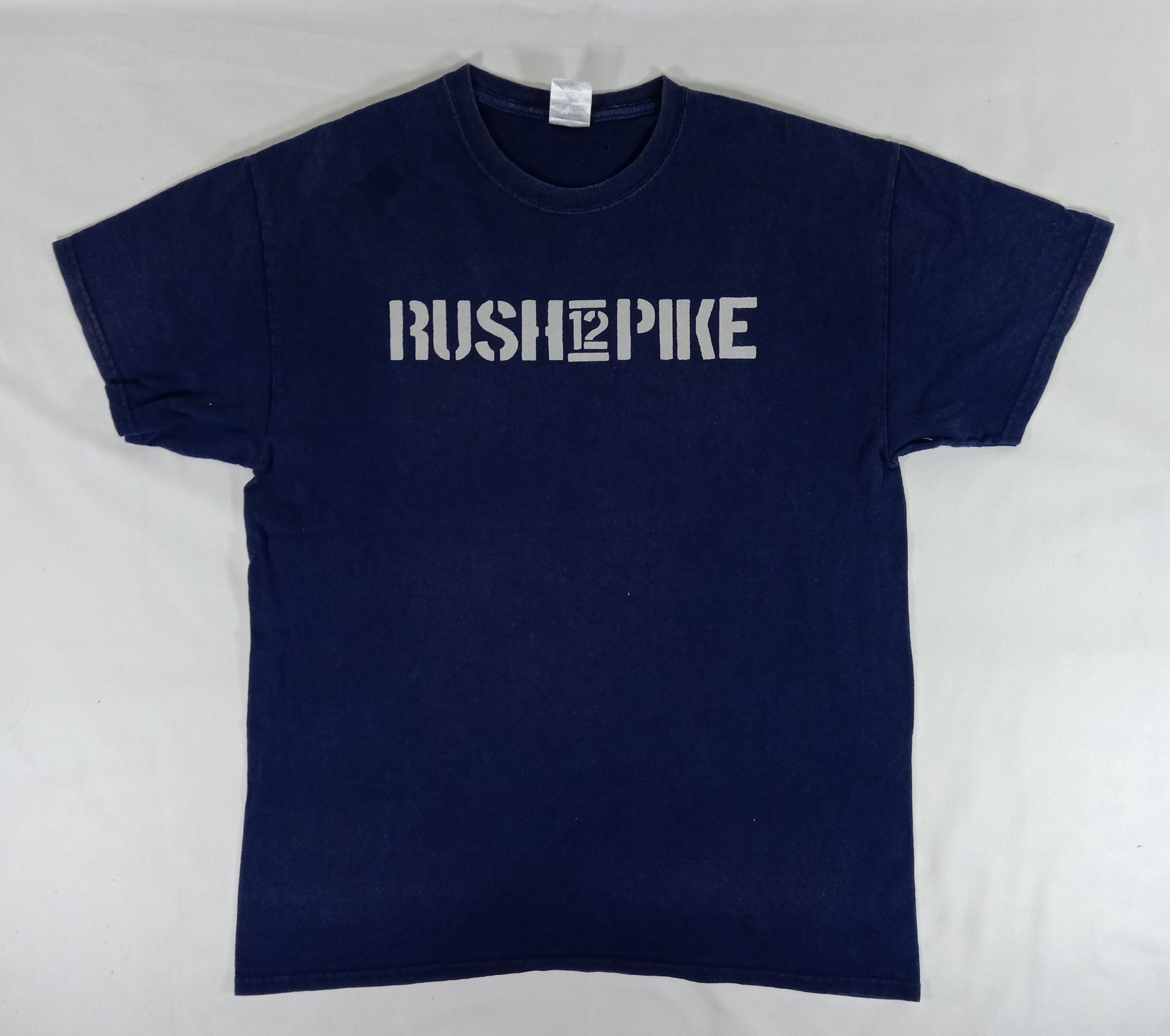 Vintage Vintage Rush 12 Pike T Shirt Size US L / EU 52-54 / 3 - 5 Thumbnail
