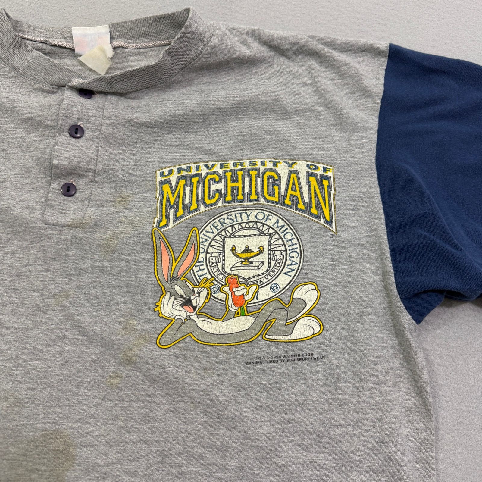 Vintage Vintage University of Michigan Wolverines Bugs Bunny Henley Size US XL / EU 56 / 4 - 3 Thumbnail
