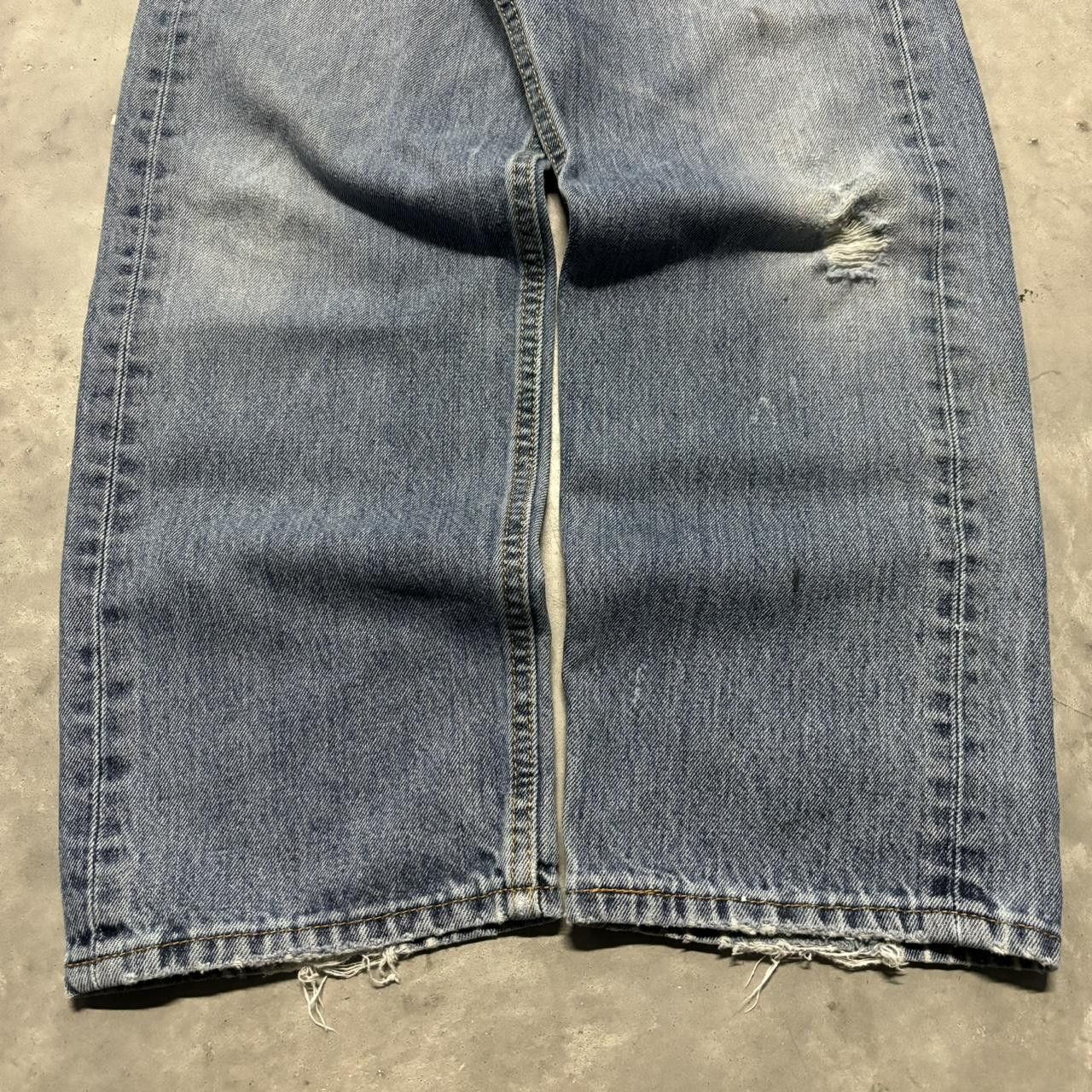 Levi's × Vintage Crazy Vintage Y2K/2000s Levi’s Medium Wash Essential Denim Jeans! Size US 34 / EU 50 - 6 Thumbnail