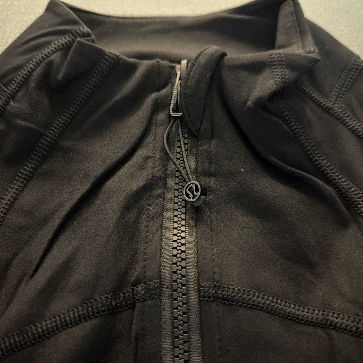 Lululemon LULU Tight Zip Up Size S / US 4 / IT 40 - 1 Thumbnail