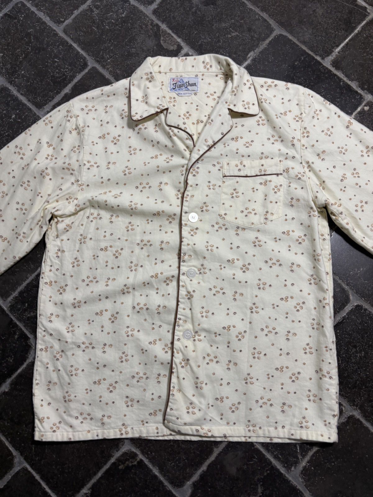 Vintage Vintage Pajama Set 70s 80s Two Piece Suit Sleep Pant Shirt Size US 37 - 16 Thumbnail