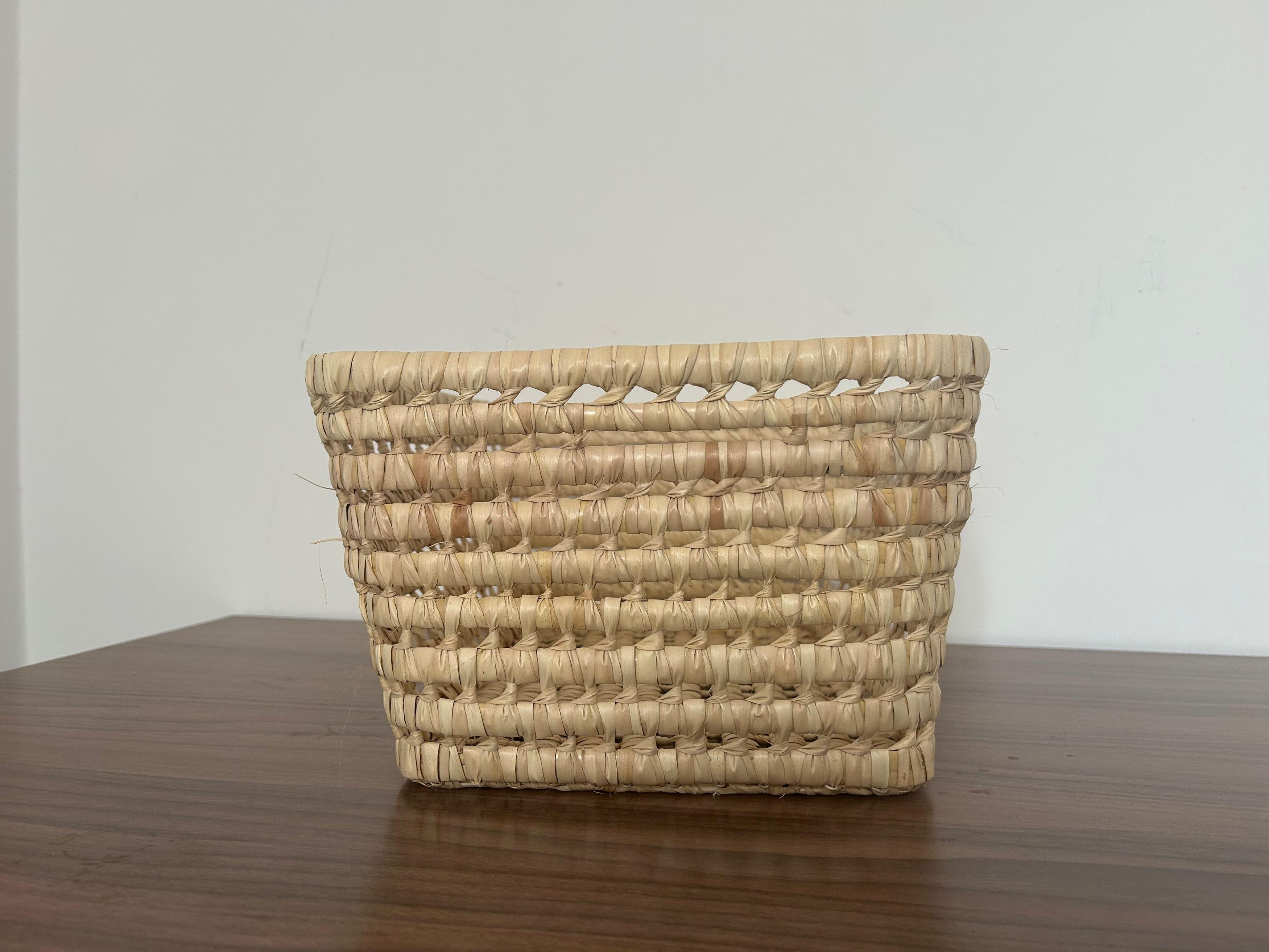 Vintage Moroccan Natural Palm Leaf Basket Size ONE SIZE - 3 Thumbnail