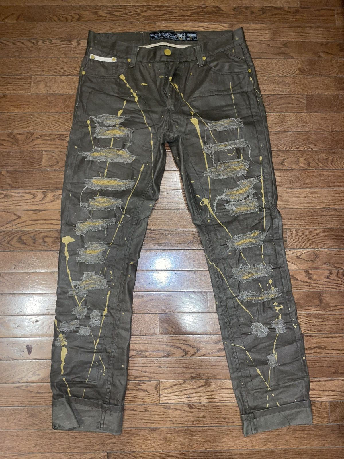 Other Mens distressed denim w/paint splatter jeans Size US 36 / EU 52 - 1 Thumbnail
