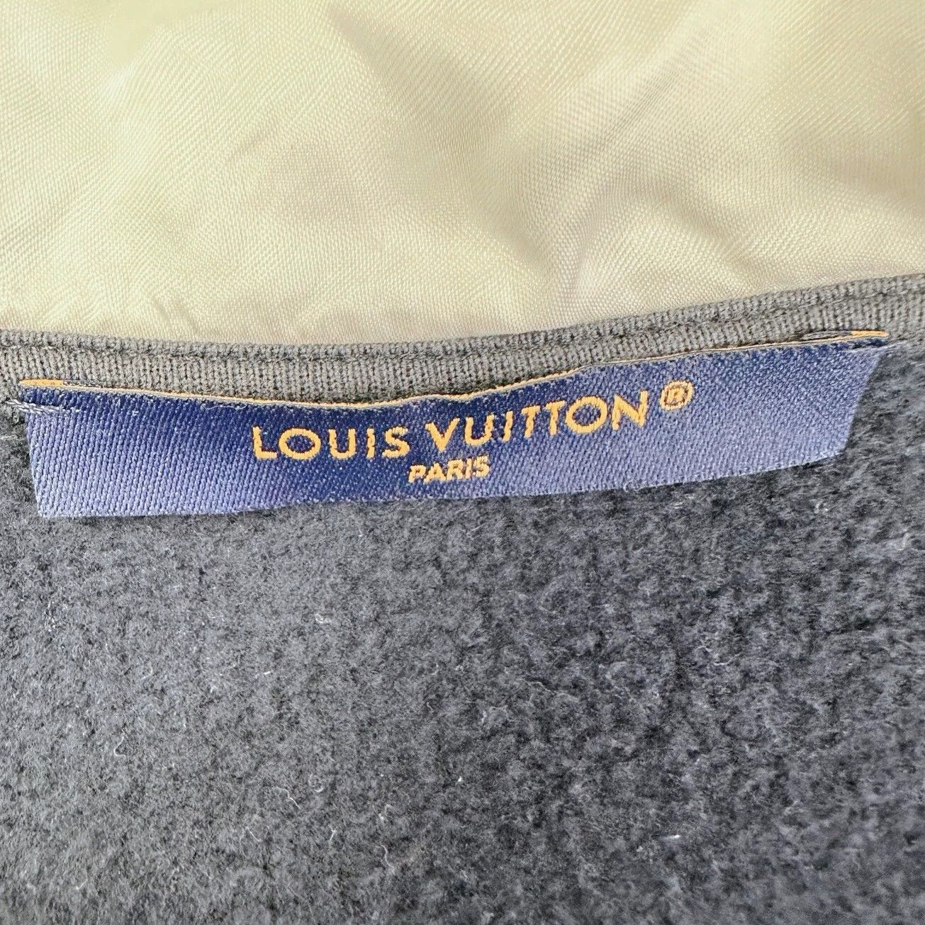 Louis Vuitton Louis Vuitton Monogram Logo Jacket with Wool Trim and Hooded Size L / US 10 / IT 46 - 4 Thumbnail
