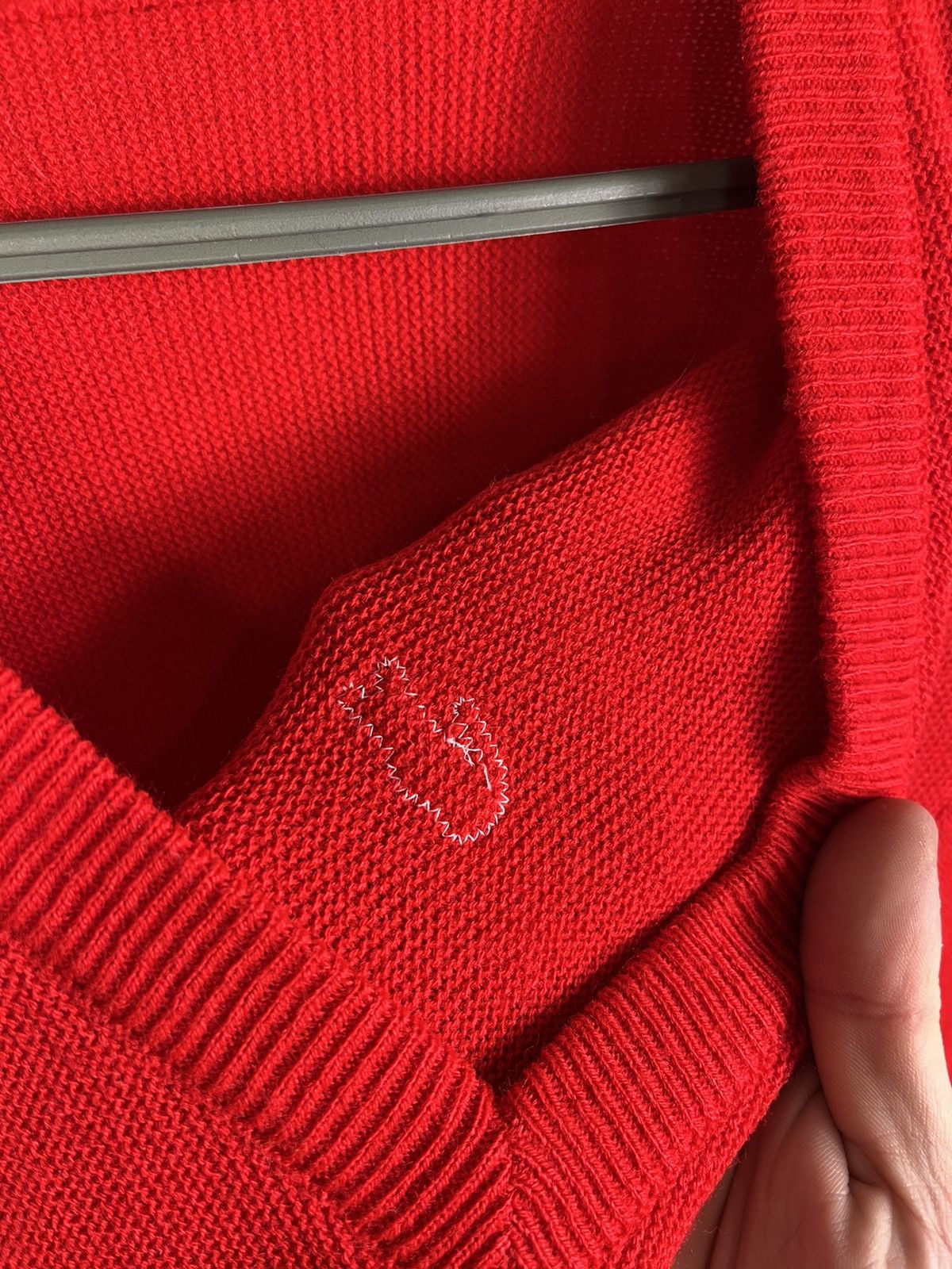 Lacoste Vintage Lacoste V-Neck Wool Sweater Size US XL / EU 56 / 4 - 4 Thumbnail