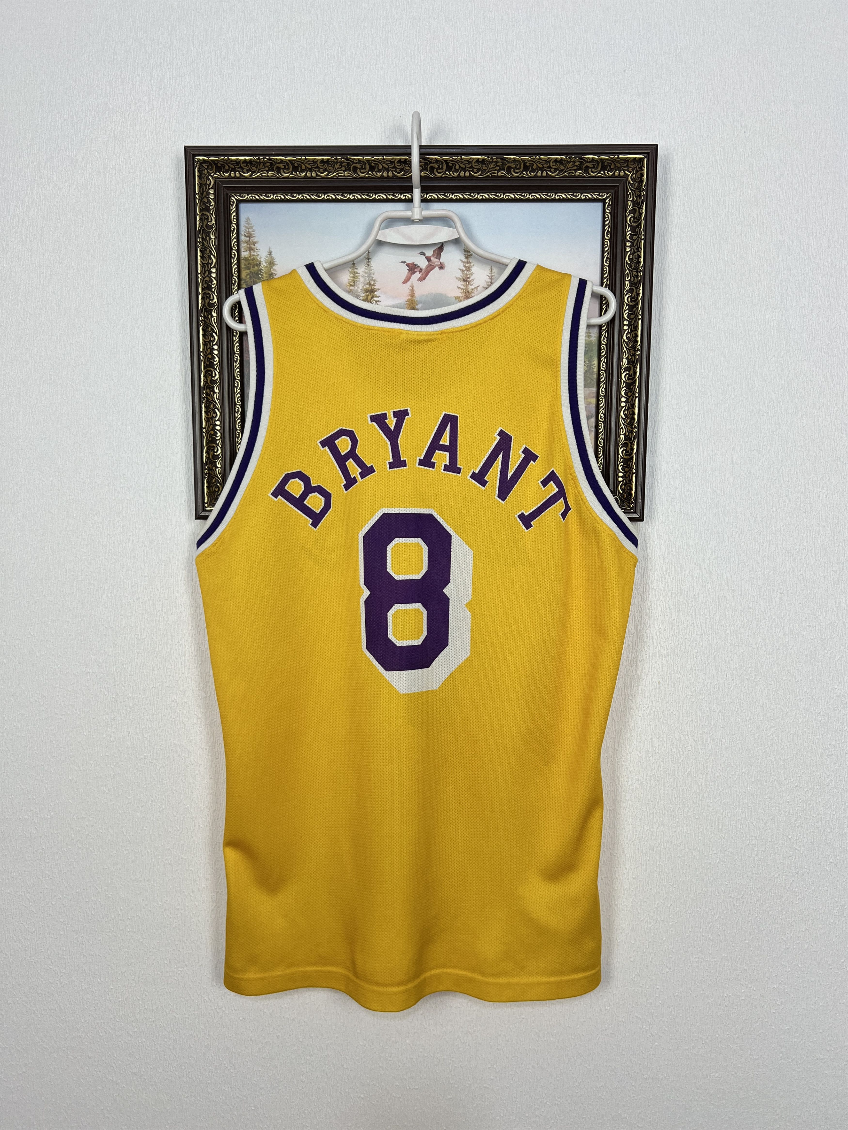 Champion Vintage Los Angeles Lakers NBA #8 Bryant GOAT Jersey Tee Size US M / EU 48-50 / 2 - 11 Thumbnail