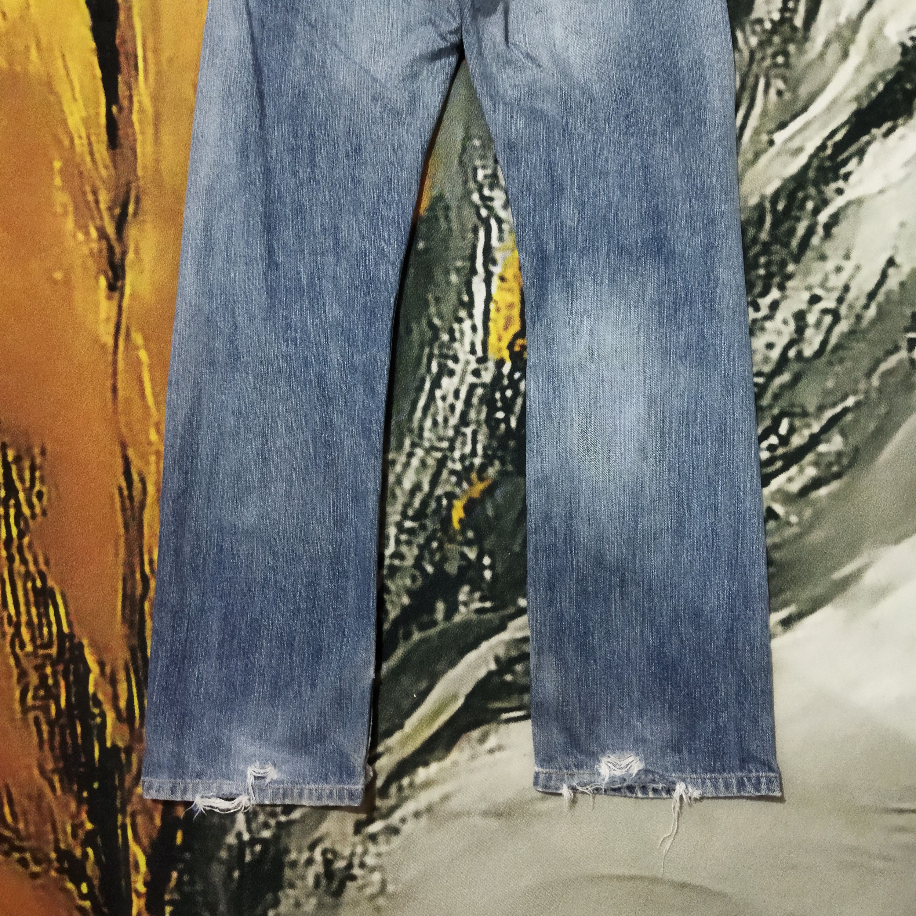 Japanese Brand × Levi's × Vintage VINTAGE LEVIS 501 DISTRESSED FADED BLUE JEANS PANTS Size US 28 / EU 44 - 9 Thumbnail