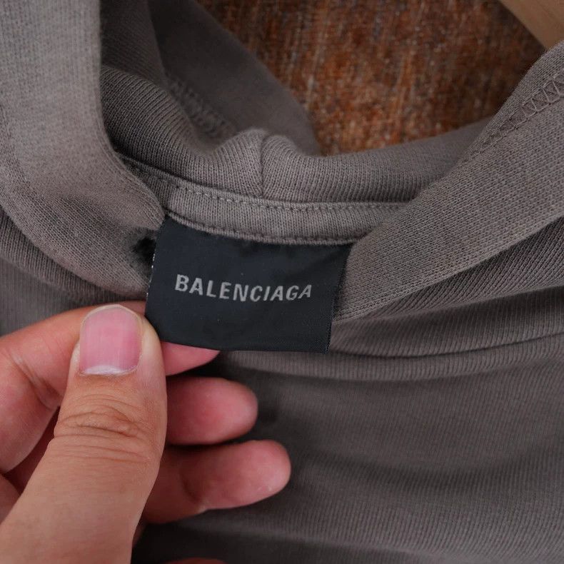 Balenciaga Balenciaga Double B Embroidered Qilin Arm Hoodie, Caramel Size US S / EU 44-46 / 1 - 4 Thumbnail