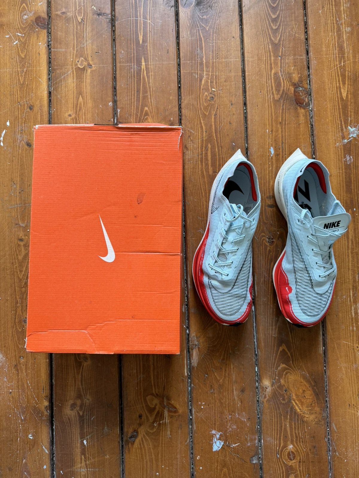 Nike Nike ZoomX Vaporfly Next 2 Size US 10 / EU 43 - 2 Thumbnail