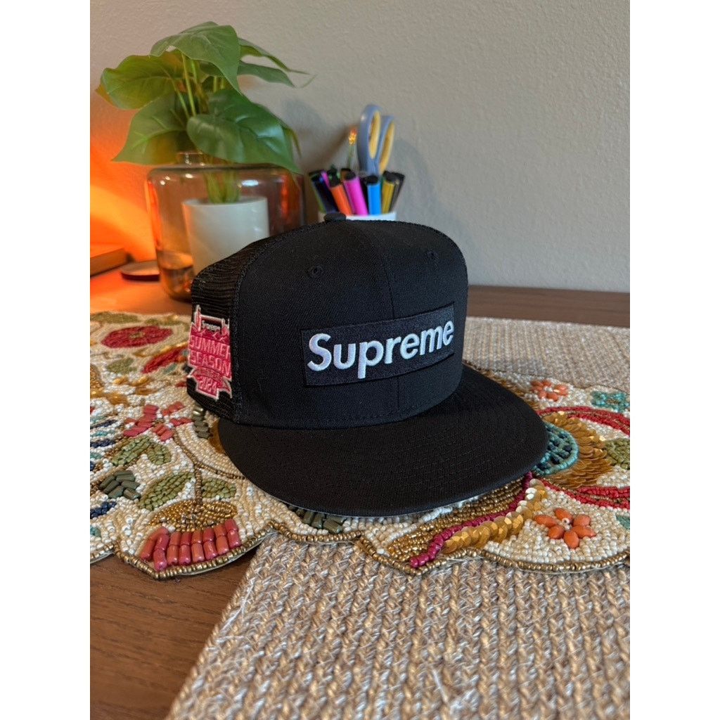 Back Mesh Logo Box Supreme 帽子 New 5 (SS24)(7 Hat Logo Box Fitted