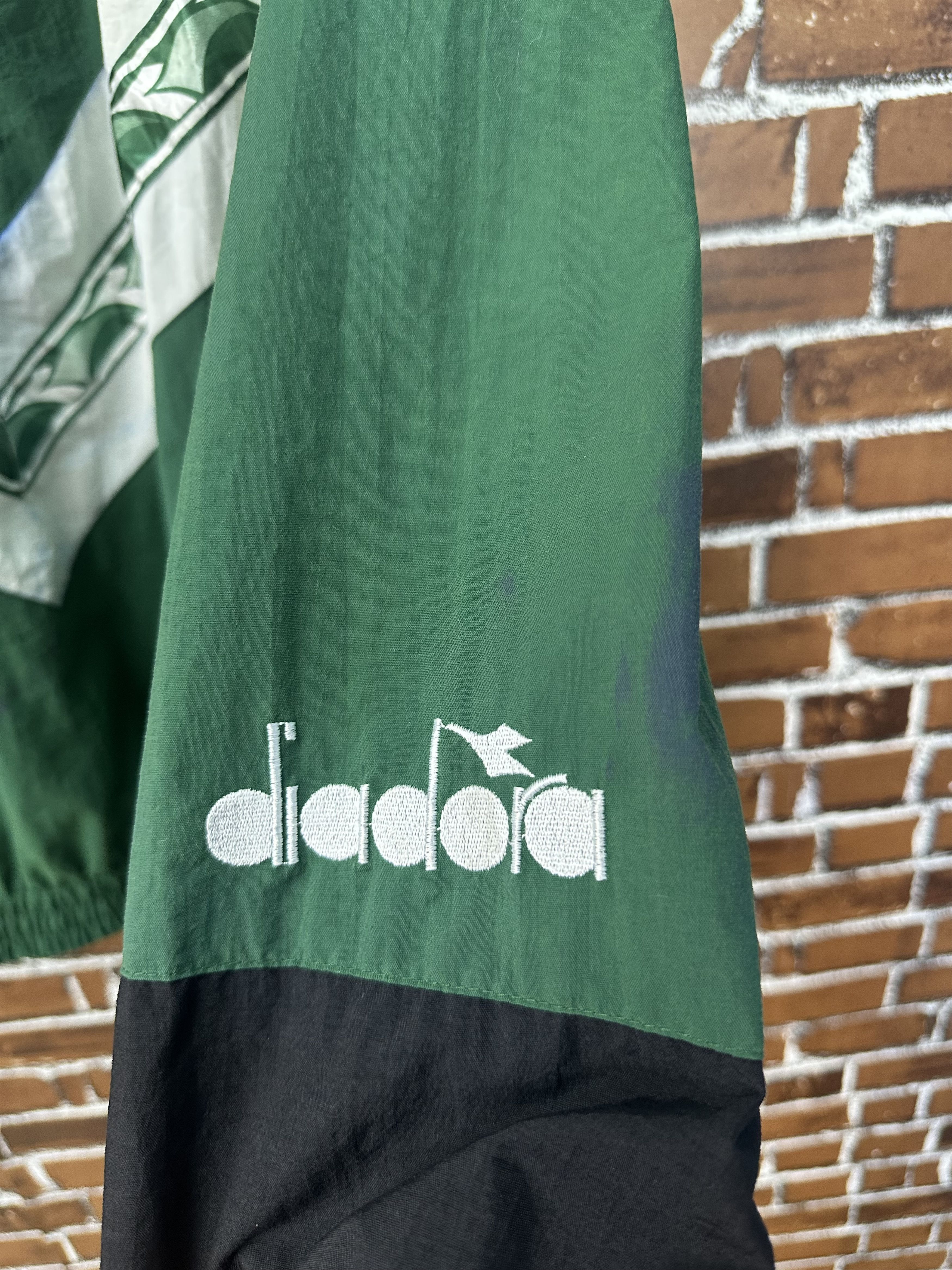 Diadora 90s Vintage Diadora Baggy Nylon Jacket Z327 Size US M / EU 48-50 / 2 - 5 Thumbnail