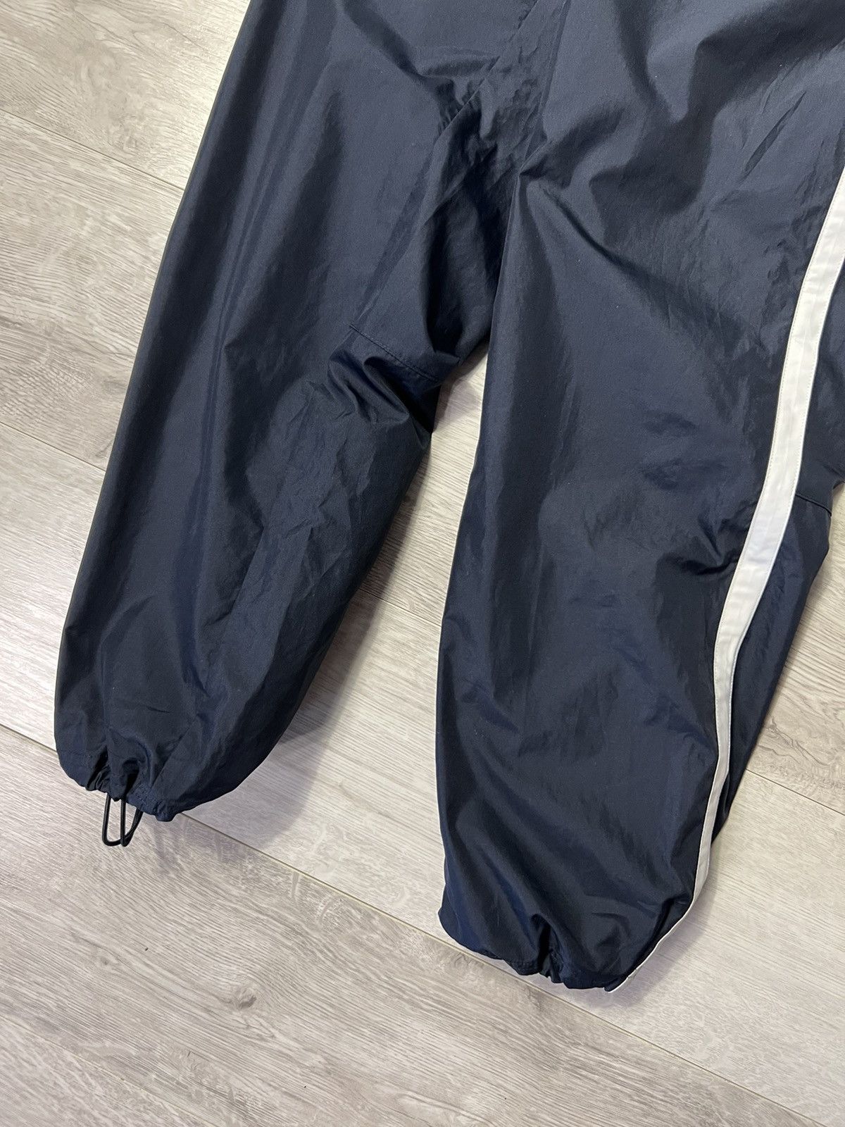 Nike Vintage Nike Nylon Track Pants Drill Joggers (Sweatpants) Size US 30 / EU 46 - 3 Thumbnail