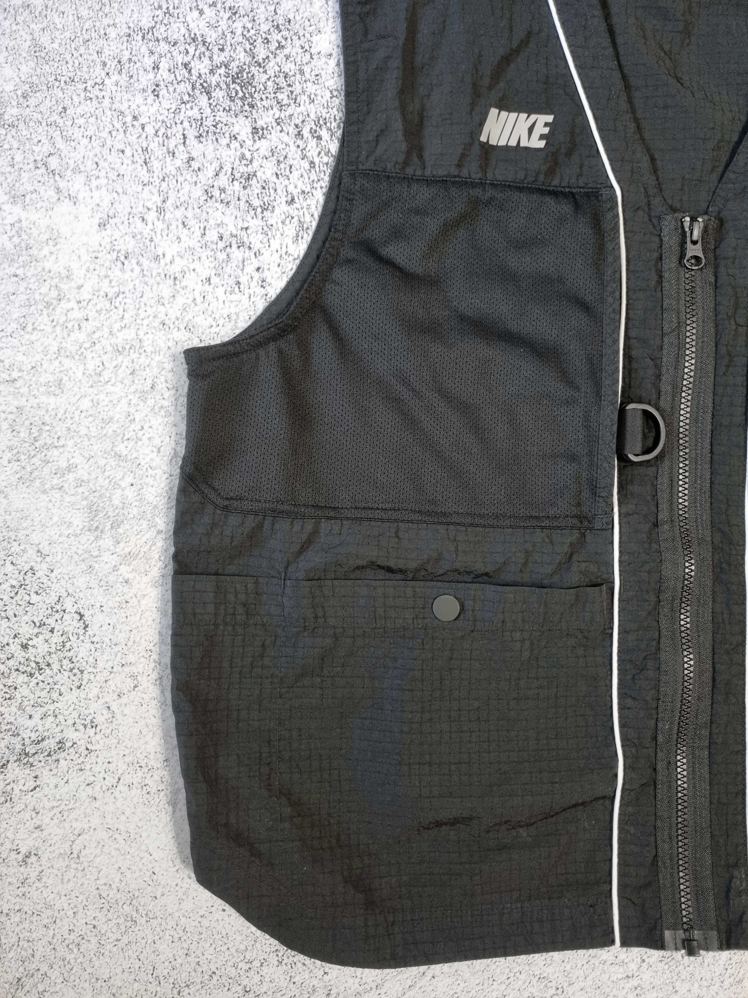 Nike Nike NSW Multipocket Nylon Vest Size US L / EU 52-54 / 3 - 4 Thumbnail