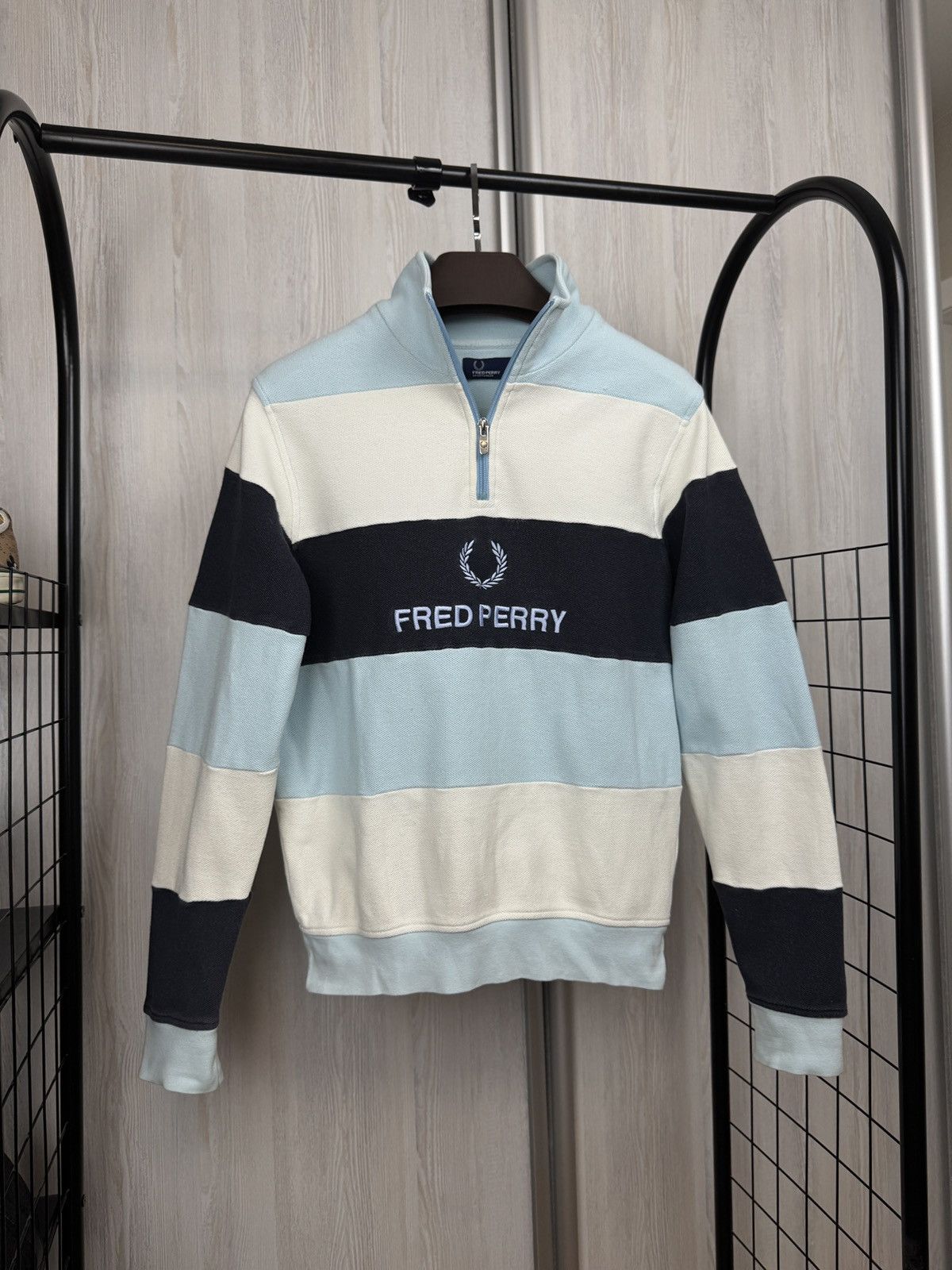 Vintage FRED PERRY big logo STRIPED 1/4 ZIP SWEATSHIRT