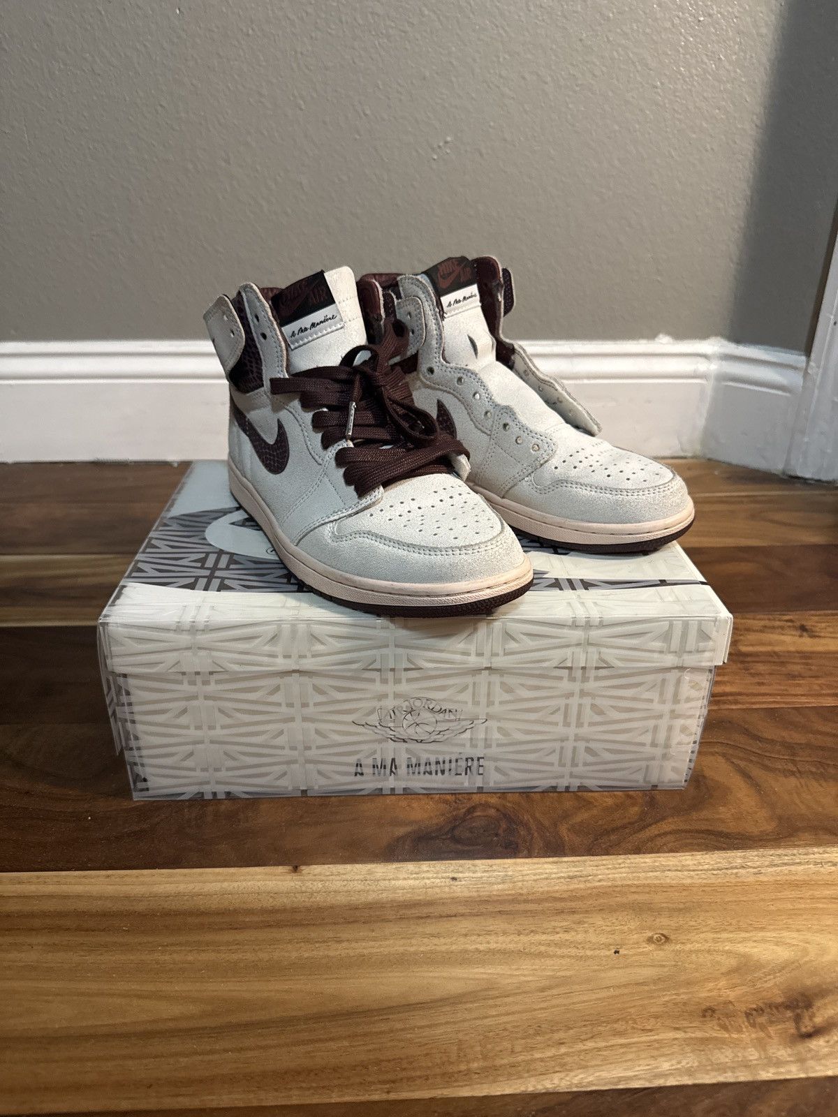 A Ma Maniere × Jordan Brand × Nike Air Jordan 1 Retro High OG SP A Ma Maniére Size US 7 / EU 40 - 1 Thumbnail