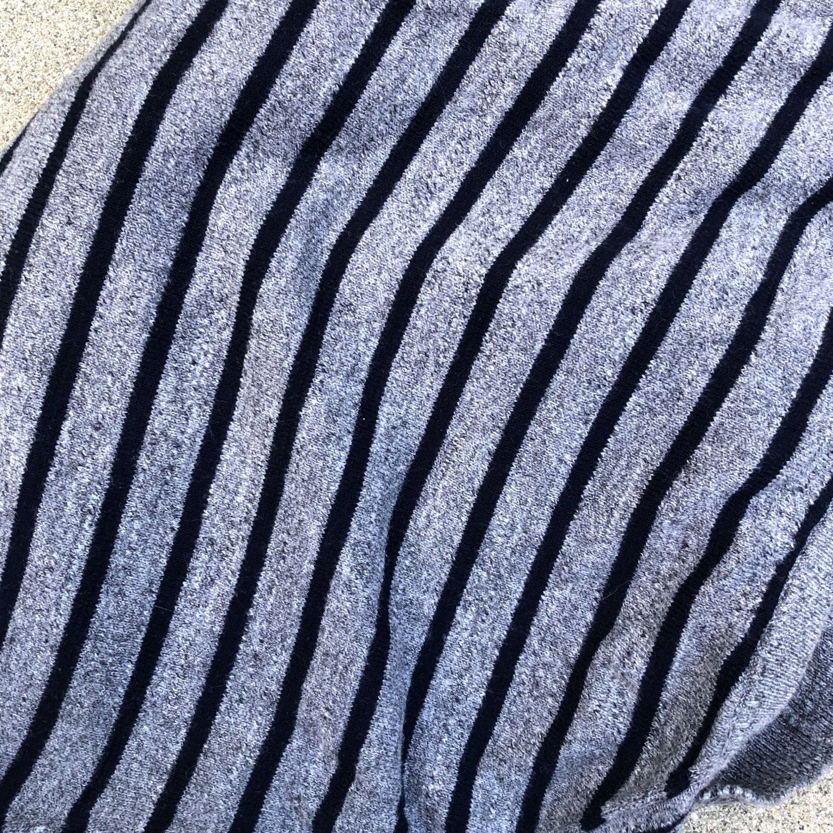 J.Crew J. CREW Sweater LARGE Grey Striped Long Sleeve Pullover Sweatshirt Men's Size US L / EU 52-54 / 3 - 3 Thumbnail
