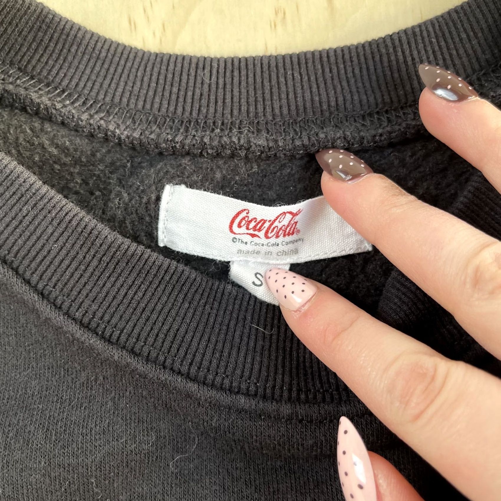 Vintage Coca-Cola Sweatshirt Mens Small Black Fleece Polar Bear Graphic Logo Pullover Size US S / EU 44-46 / 1 - 3 Thumbnail